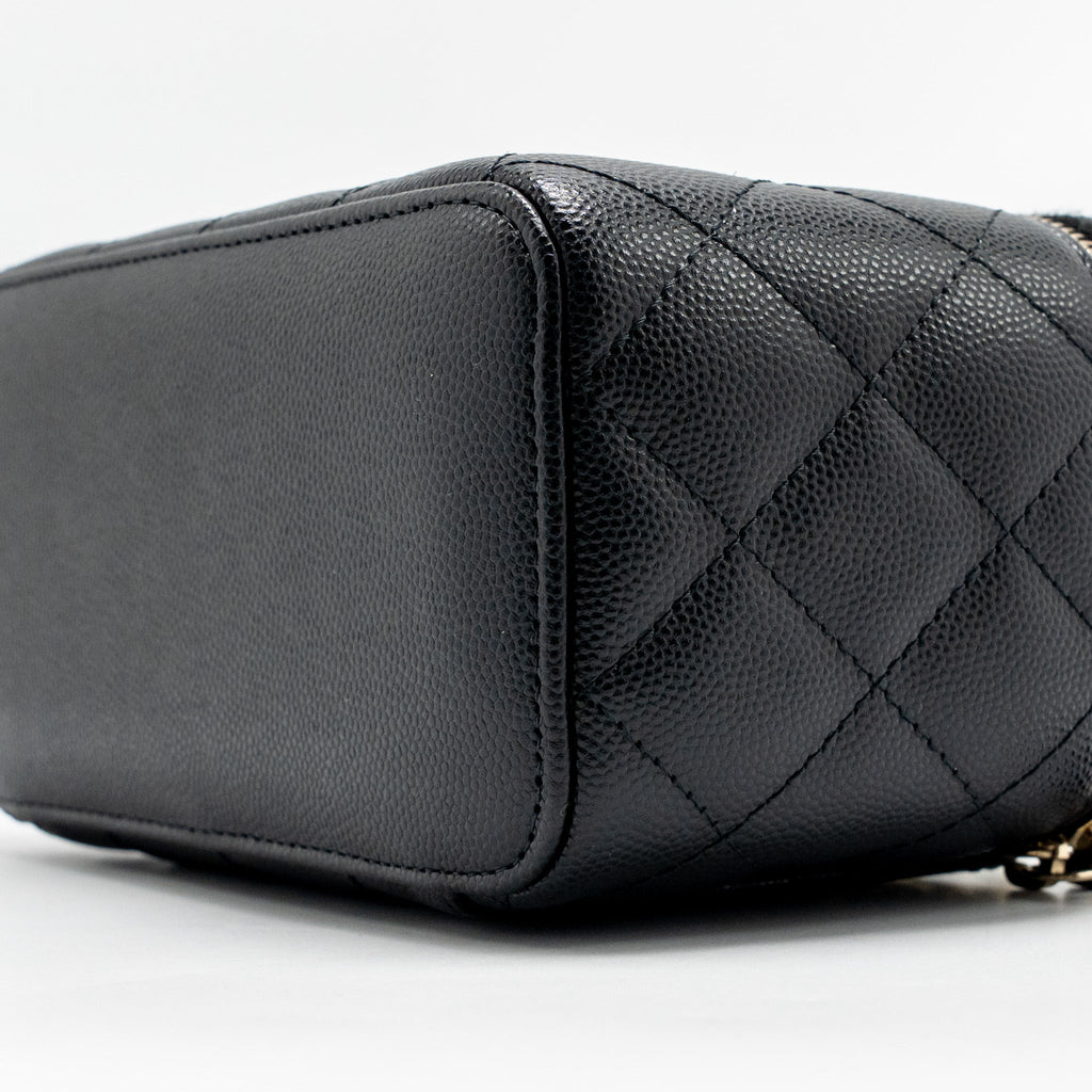 CHANEL LONG VANITY CASE CAVIAR BLACK LGHW
