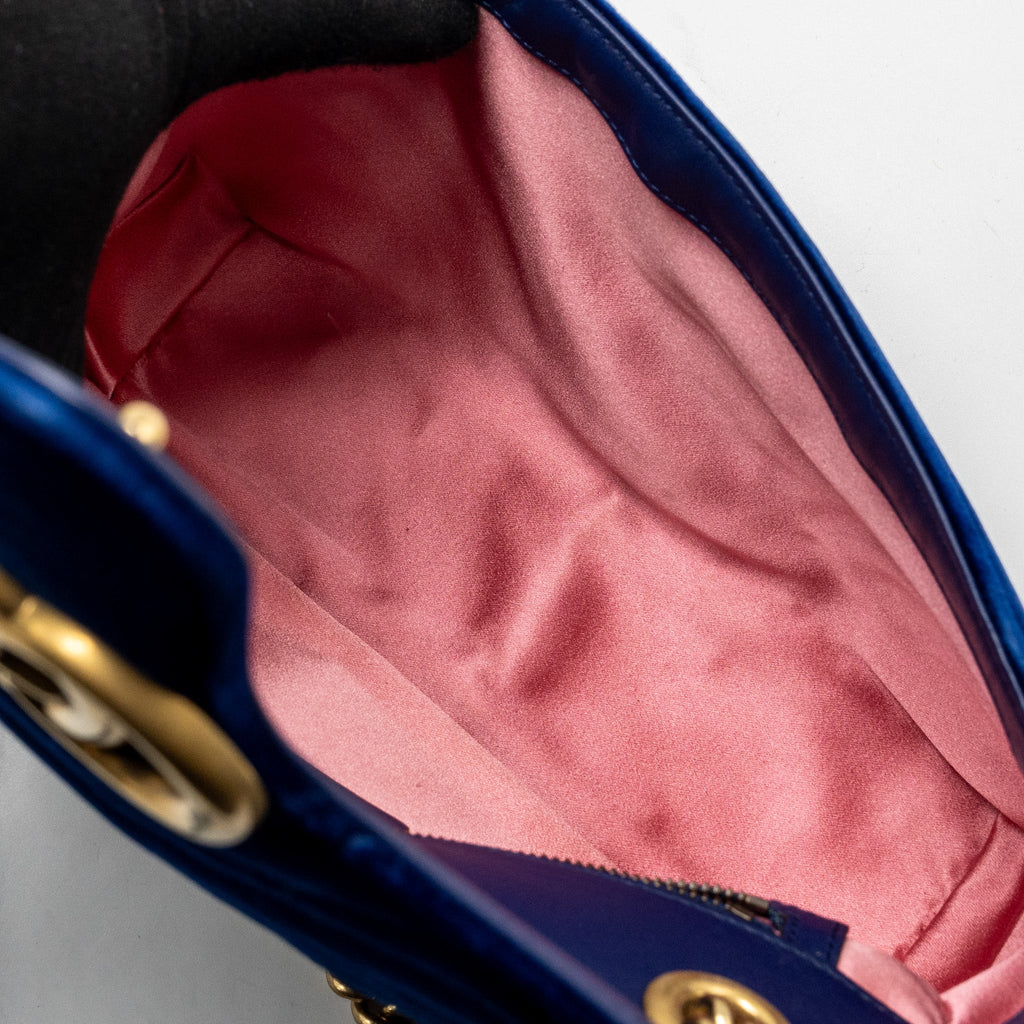 GUCCI SMALL GG MARMONT SHOULDER BAG VELVET BLUE GHW