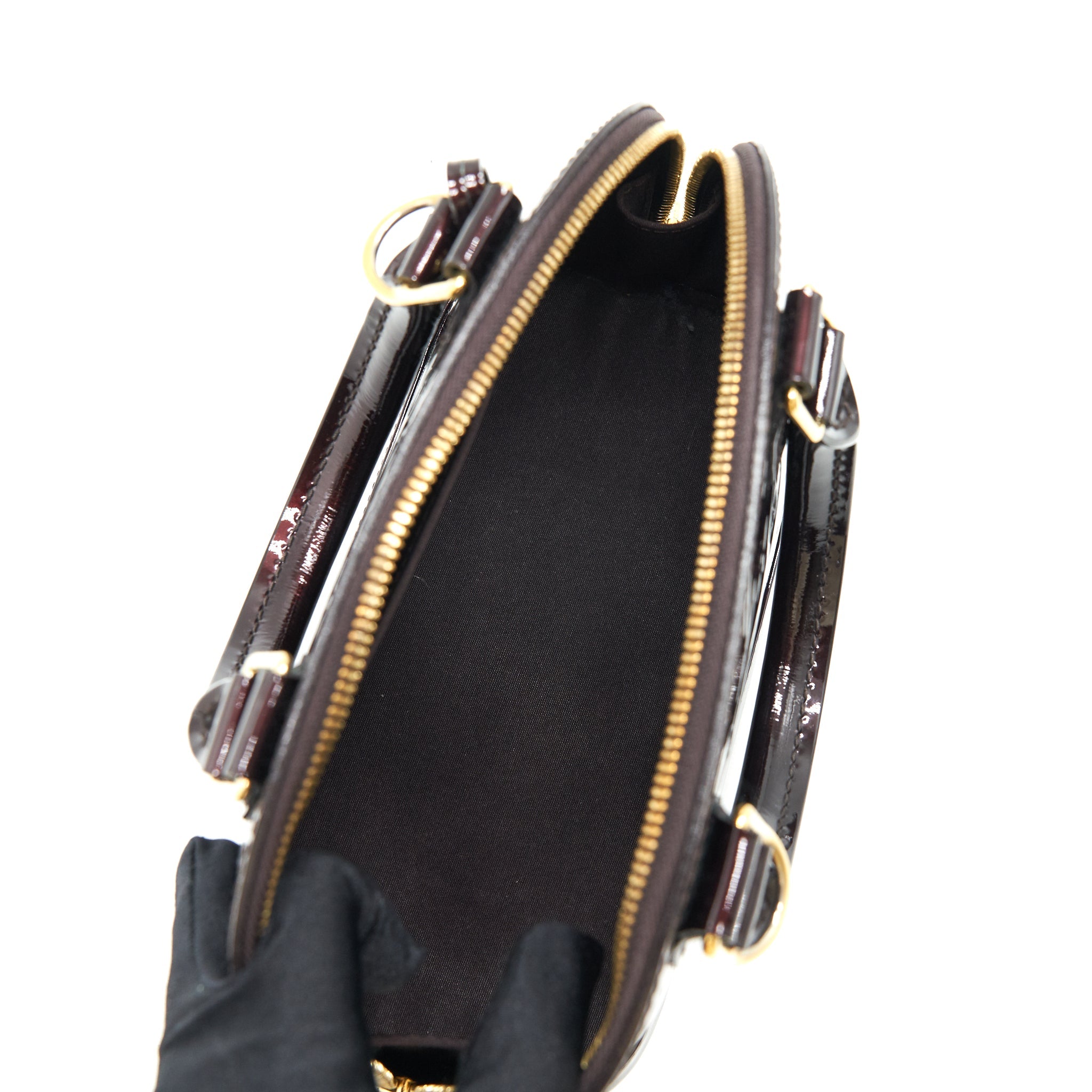 LOUIS VUITTON ALMA BB MONOGRAM VERNIS LEATHER AMARANTE