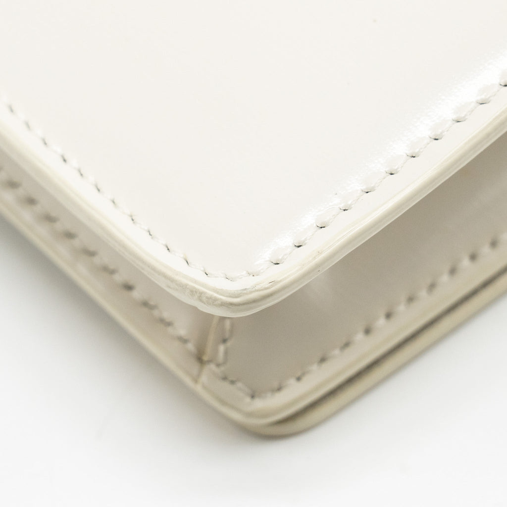 CELINE TRAPEZE TRIOMPHE SHOULDER BAG SHINY CALFSKIN WHITE SHW