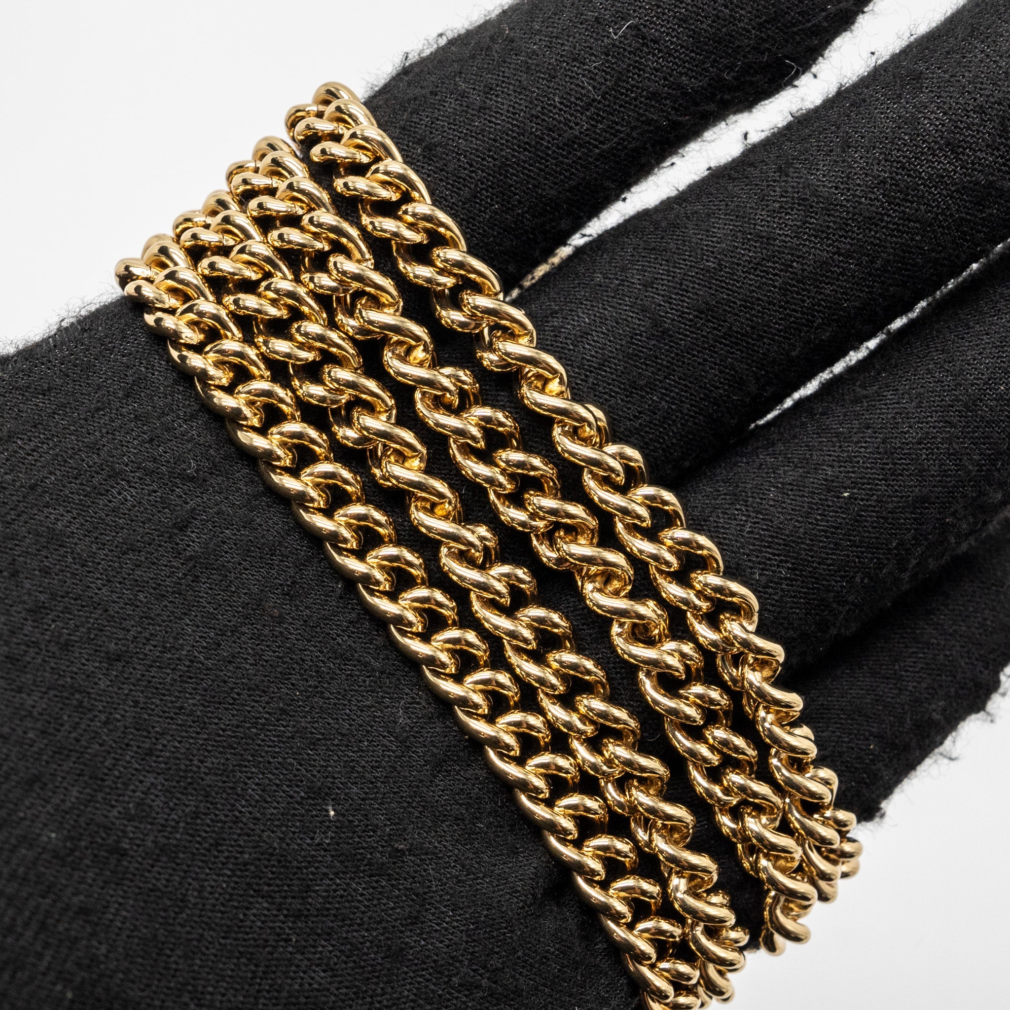 LOUIS VUITTON MYLOCKME CHAIN POCHETTE CALFSKIN GREIGE BEIGE GHW