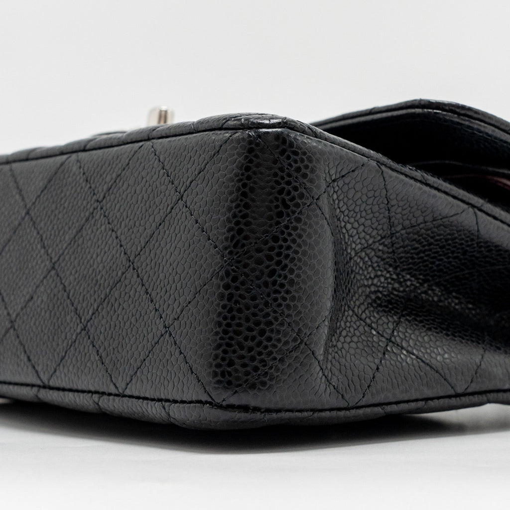 CHANEL SMALL CLASSIC DOUBLE FLAP BAG CAVIAR BLACK SHW (MICROCHIP)
