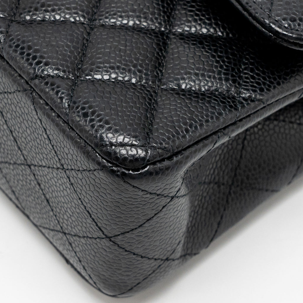 CHANEL SMALL CLASSIC DOUBLE FLAP BAG CAVIAR BLACK SHW (MICROCHIP)