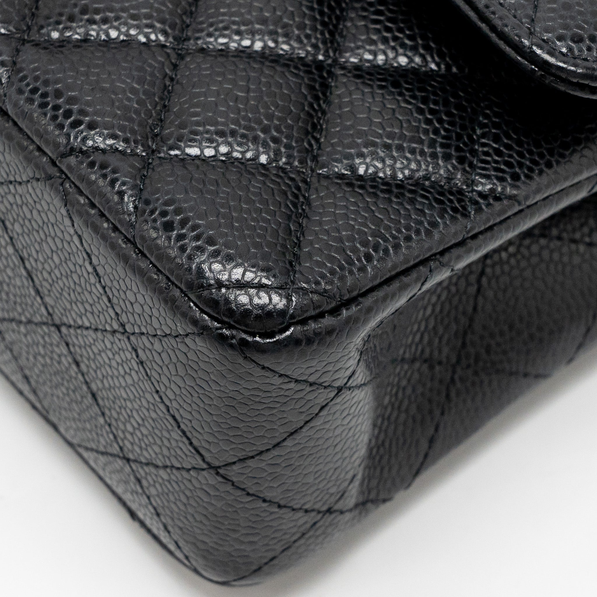CHANEL SMALL CLASSIC DOUBLE FLAP BAG CAVIAR BLACK SHW (MICROCHIP)