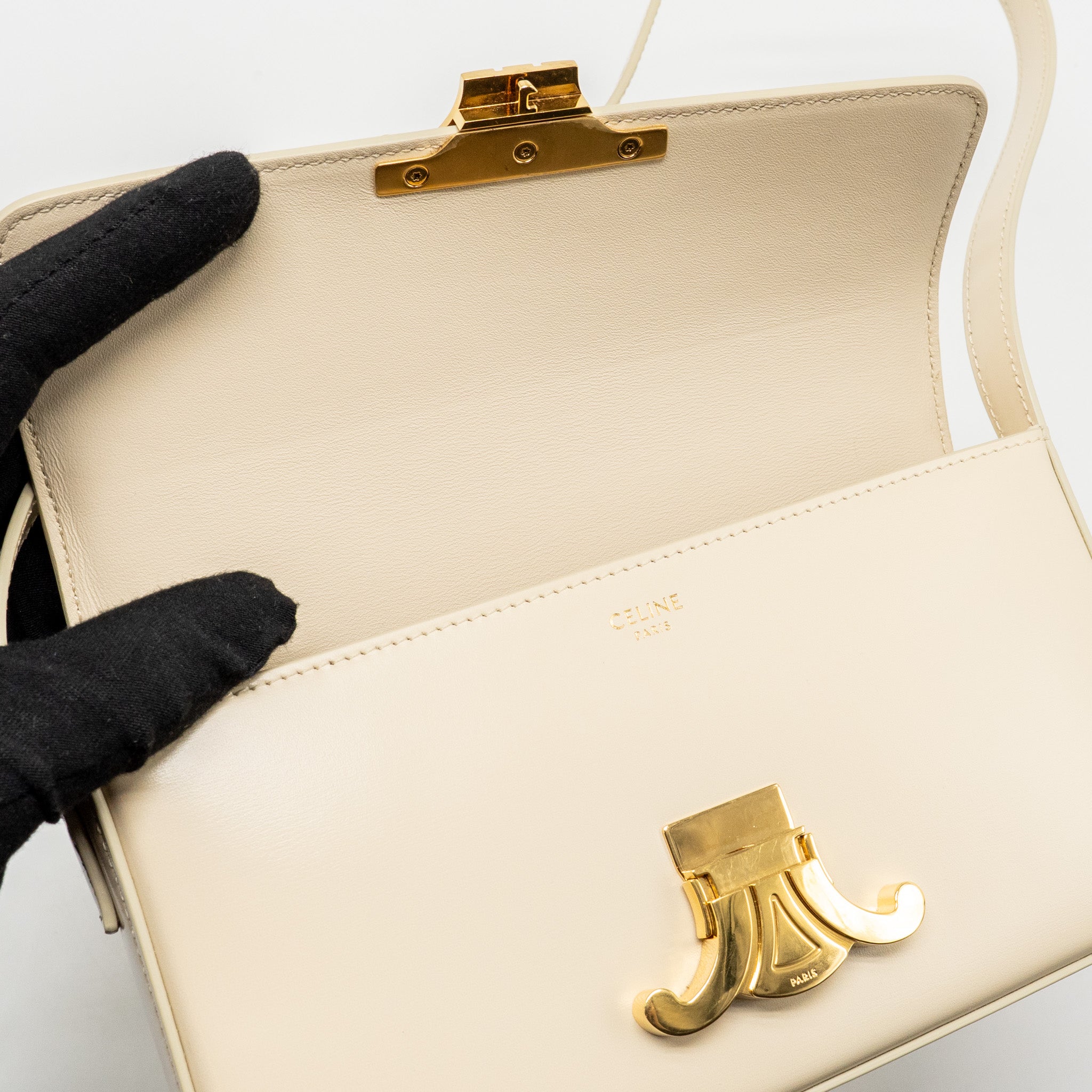 CELINE TRIOMPHE SHOUDER BAG SHINY CALFSKIN IVORY GHW