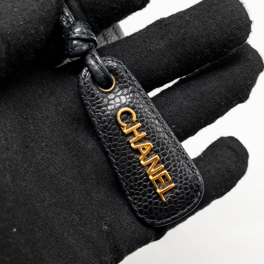 CHANEL QUILTEDE ZIP SHOULDER BAG CAVIAR BLACK GHW