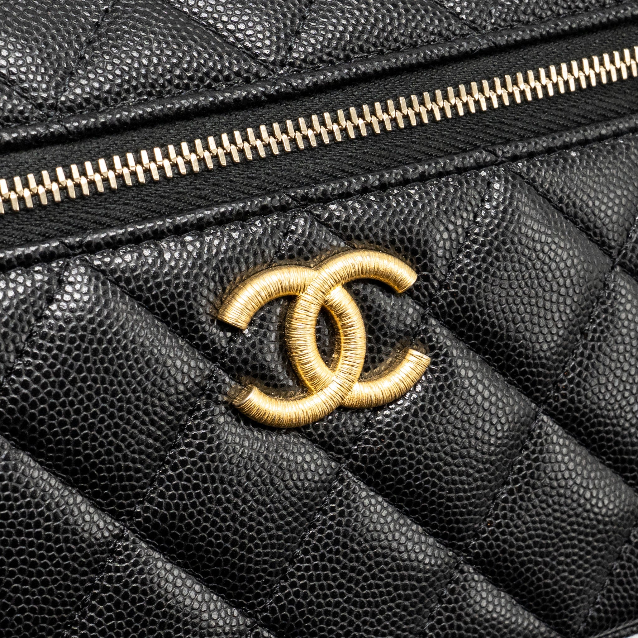 CHANEL TOP HANDLE VANITY BAG WITH CHAIN CAVIAR BLACK GHW (MICROCHIP)