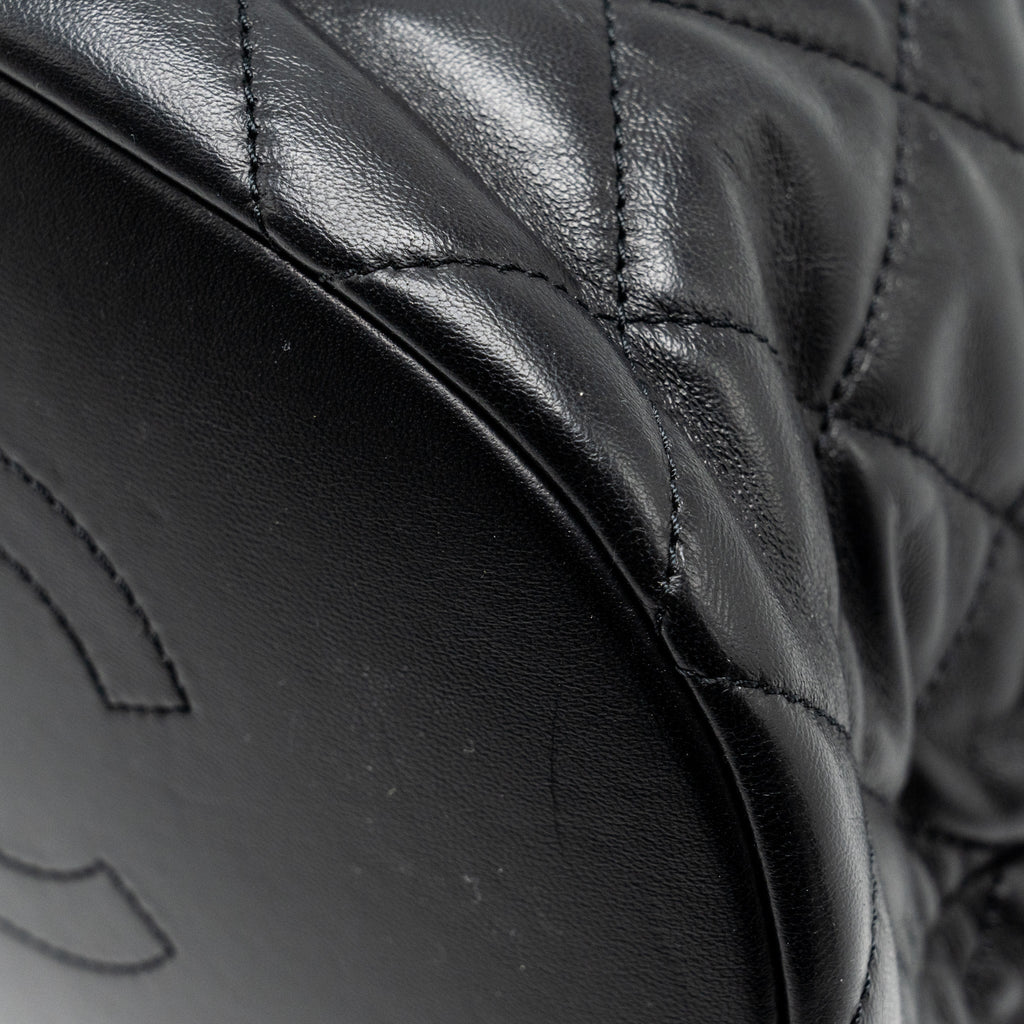 CHANEL 22P DRAWSTRING BUCKET BAG LAMBSKIN BLACK GHW (MICROCHIP)