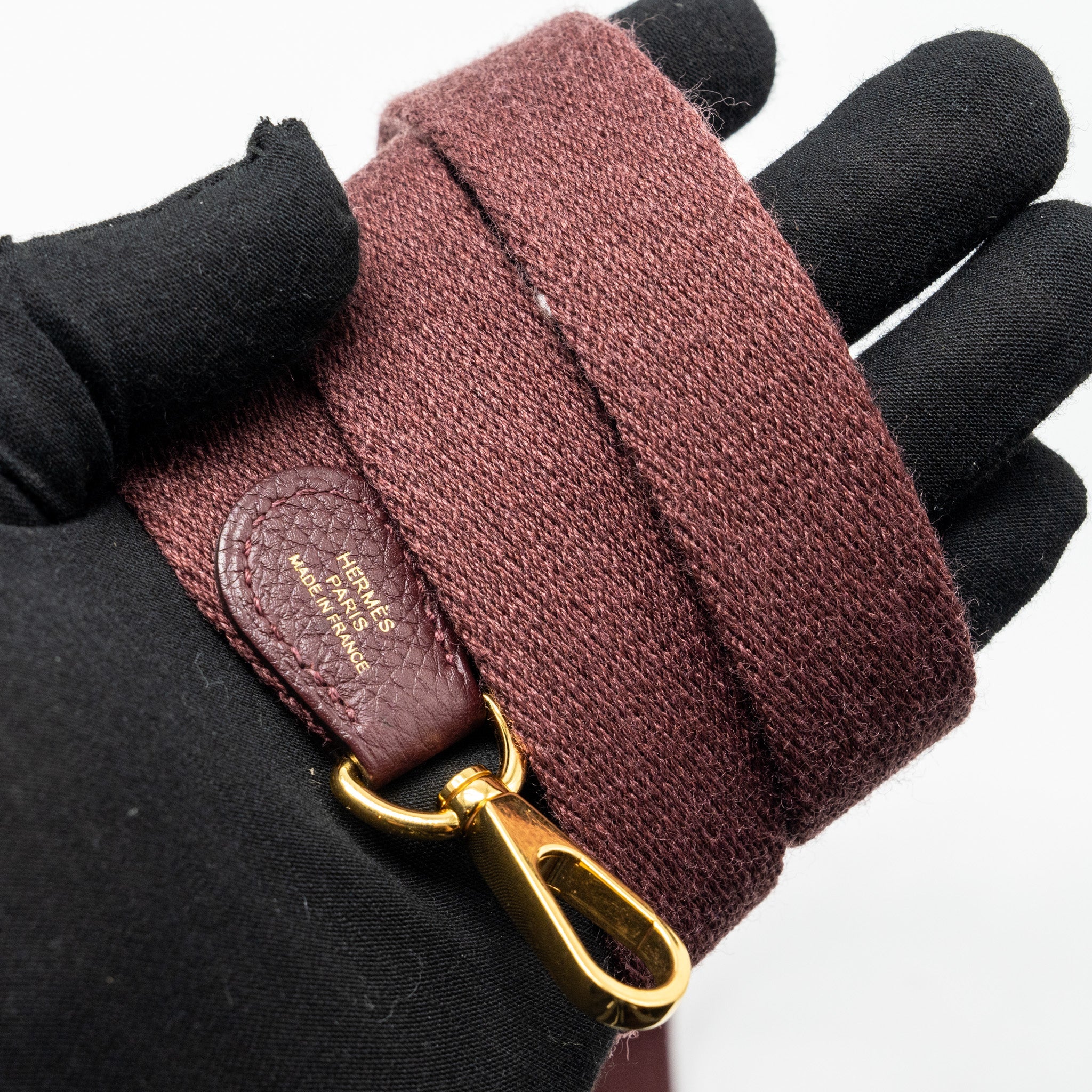 HERMES MINI EVELYNE TAURILLON MAURICE BORDEAUX GHW