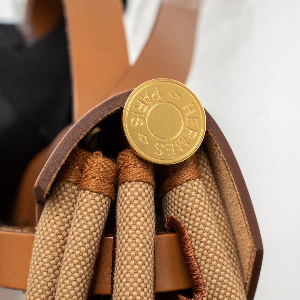 HERMES HERBAG 31 CANVAS/VACHE HUNTER LEATHER CHAI/FAUVE GHW