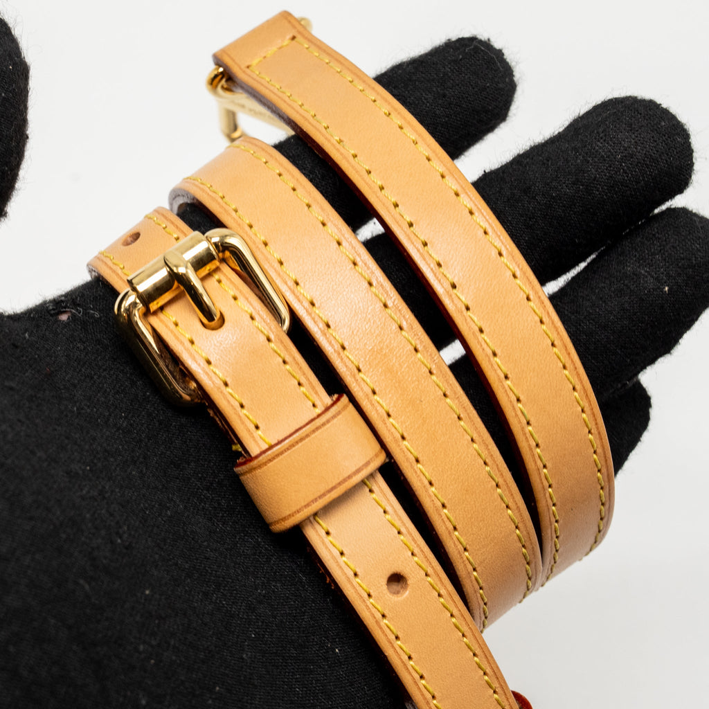 LOUIS VUITTON VERNIS BREA MM PATENT MONOGRAM LIGHT BEIGE GHW