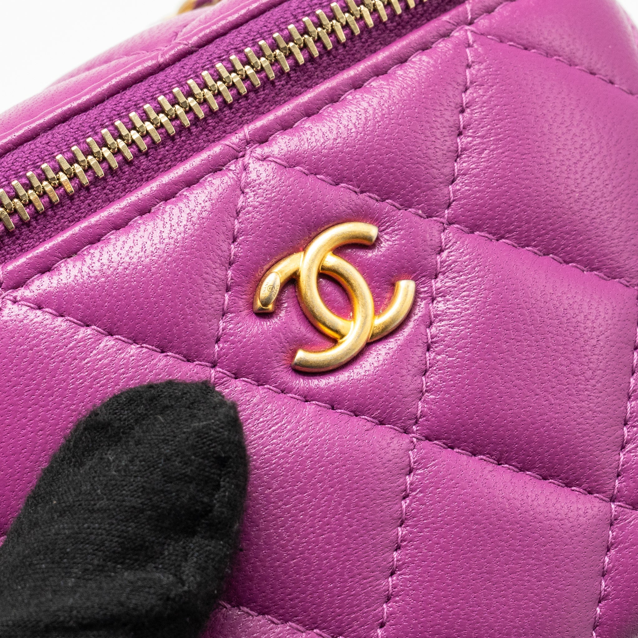 CHANEL PEARL CRUSH MINI VANITY WITH CHAIN LAMBSKIN PURPLE GHW
