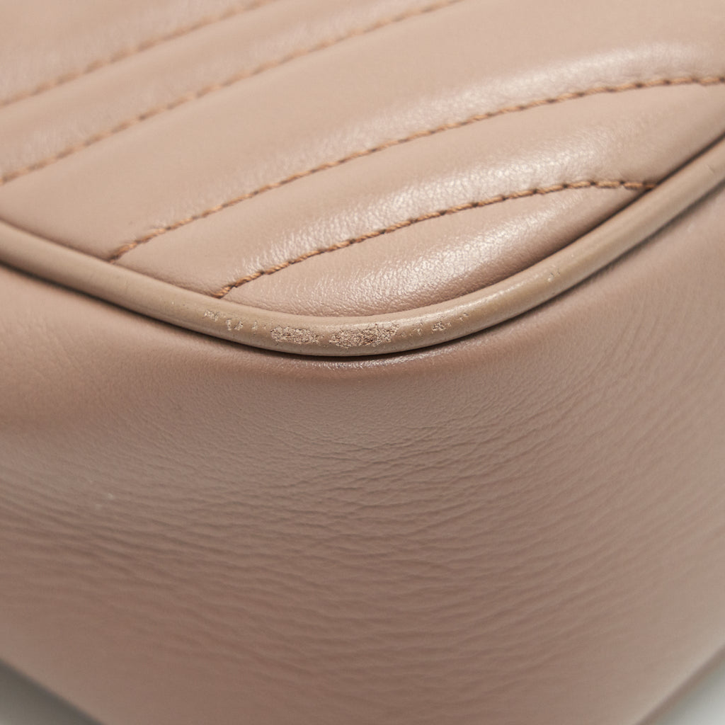 GUCCI GG MARMONT SMALL MATELASSE CAMERA BAG BEIGE GHW