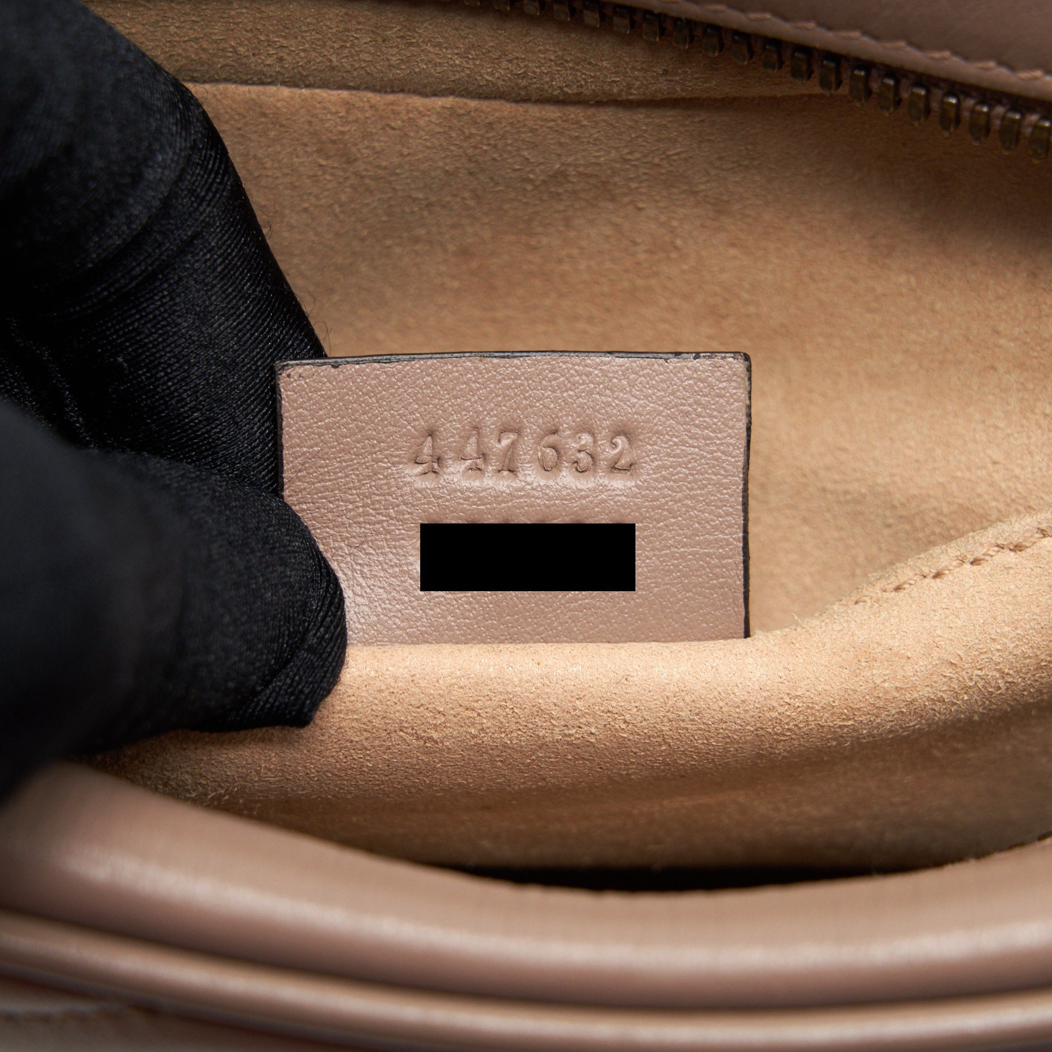 GUCCI GG MARMONT SMALL MATELASSE CAMERA BAG BEIGE GHW
