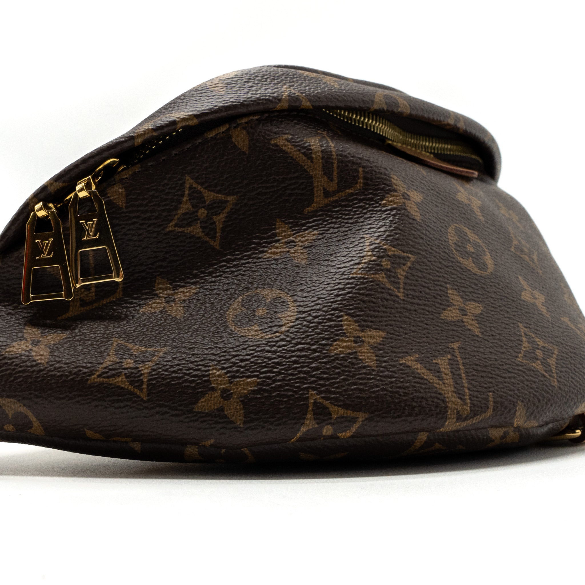 LOUIS VUITTON BUMBAG MONOGRAM CANVAS GHW