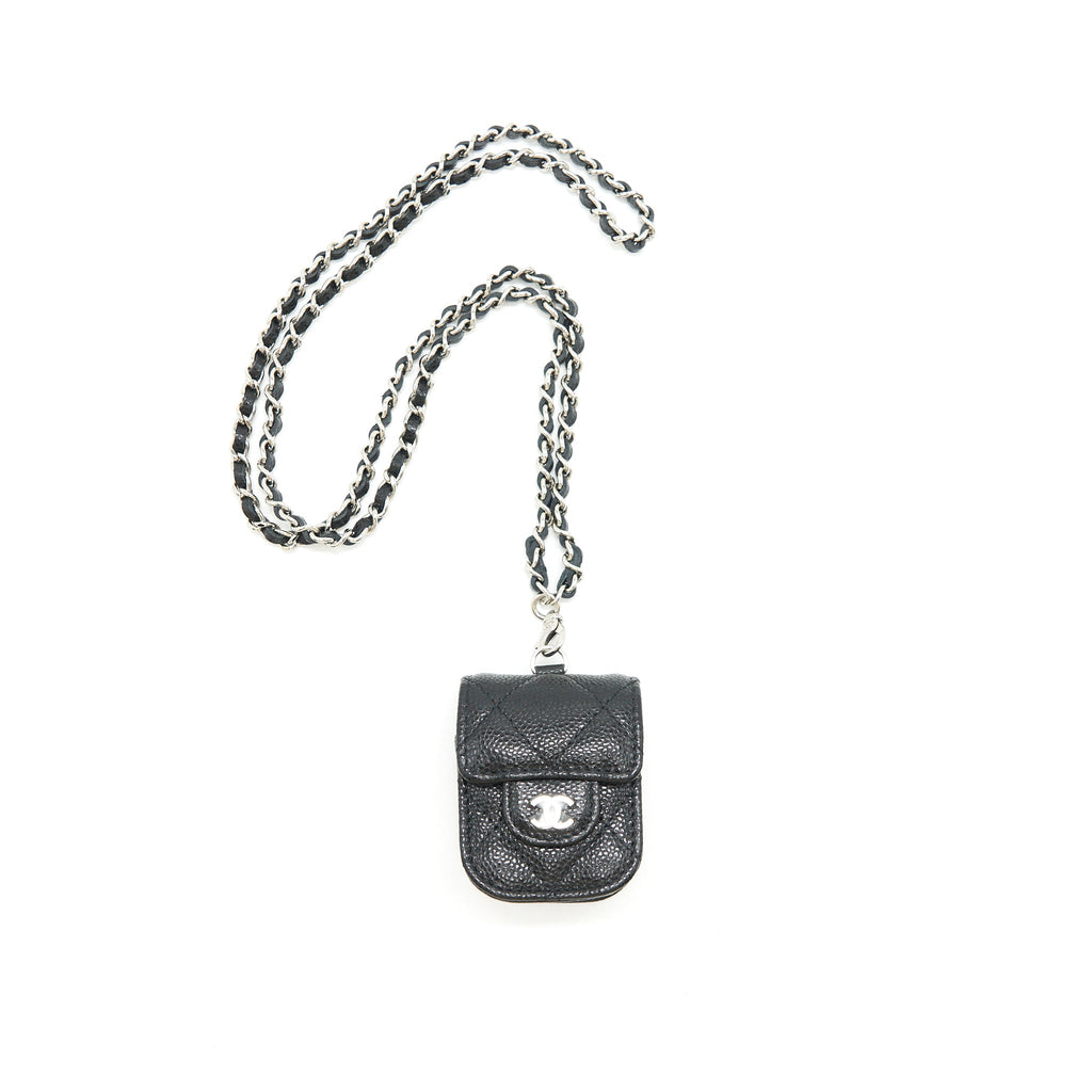 CHANEL AIRPODS CASE CAVIAR BLACK SHW