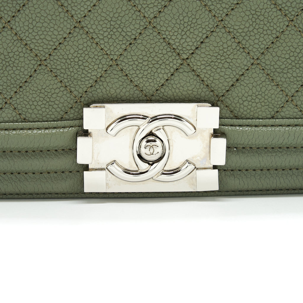 CHANEL MEDIUM BOY BAG CAVIAR LIGHT GREEN LGHW
