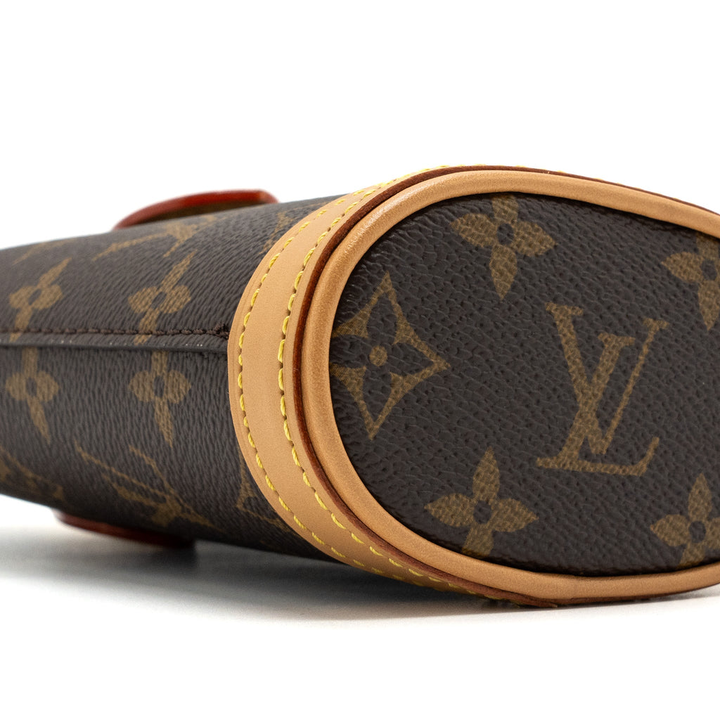LOUIS VUITTON FOLD ME POUCH MONOGRAM CANVAS GHW(NEW VERSION)