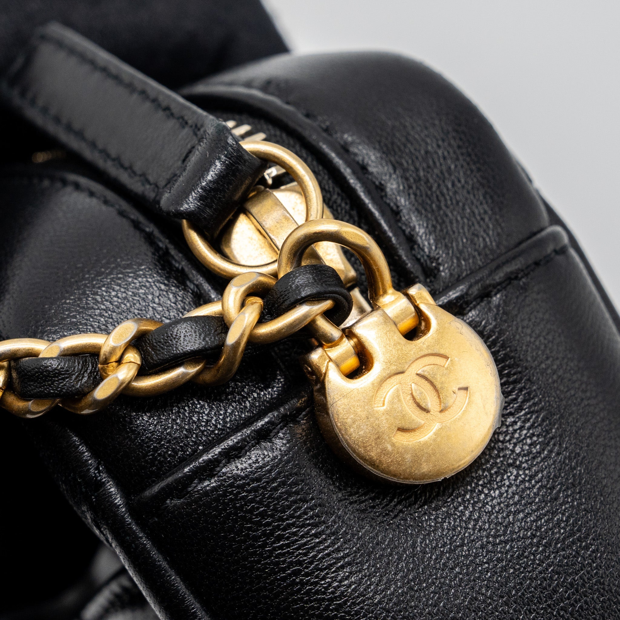 CHANEL PEARL CRUSH CAMERA BAG LAMBSKIN BLACK GHW (MICROCHIP)