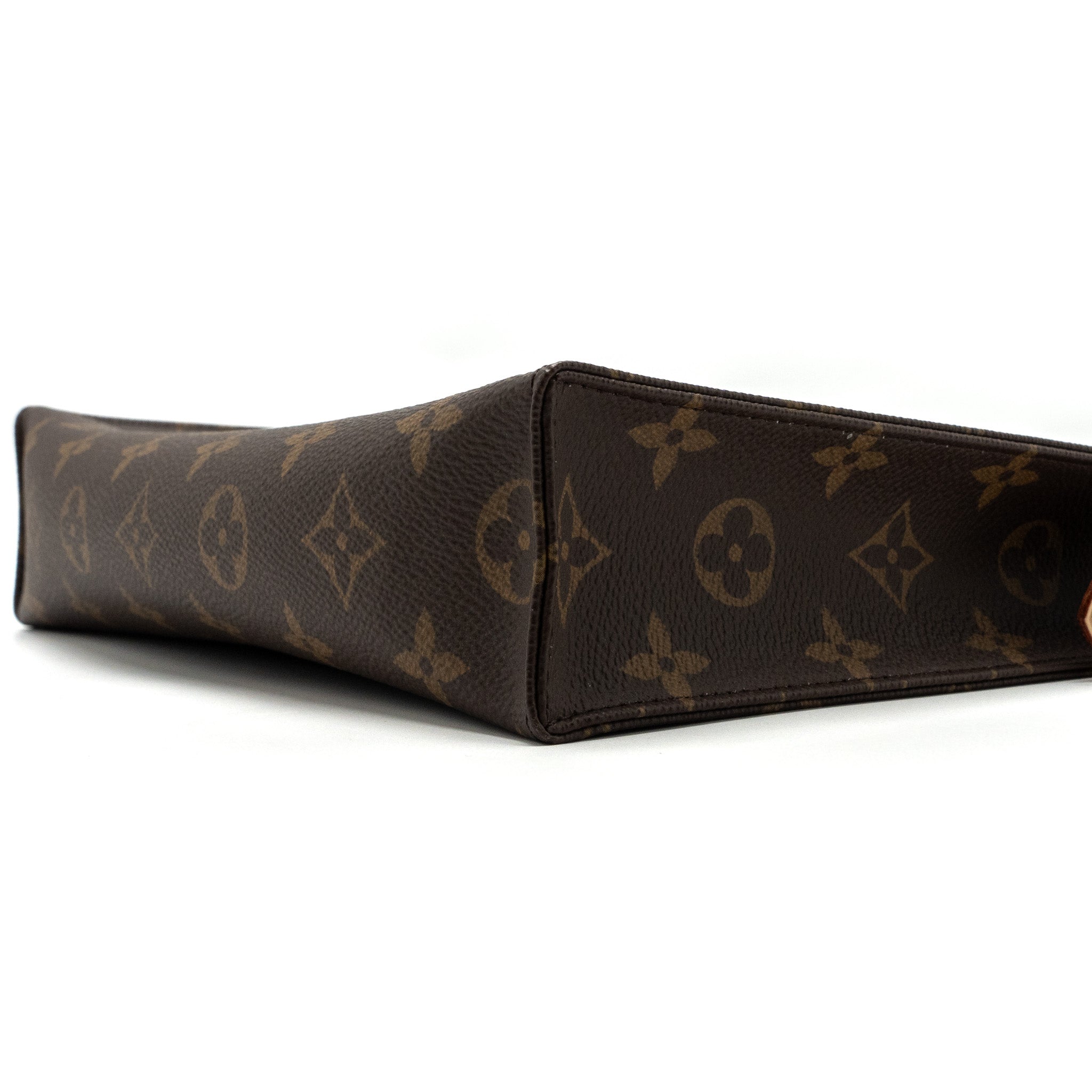 LOUIS VUITTON TOILETRY POCHETTE MONOGRAM CANVAS GHW