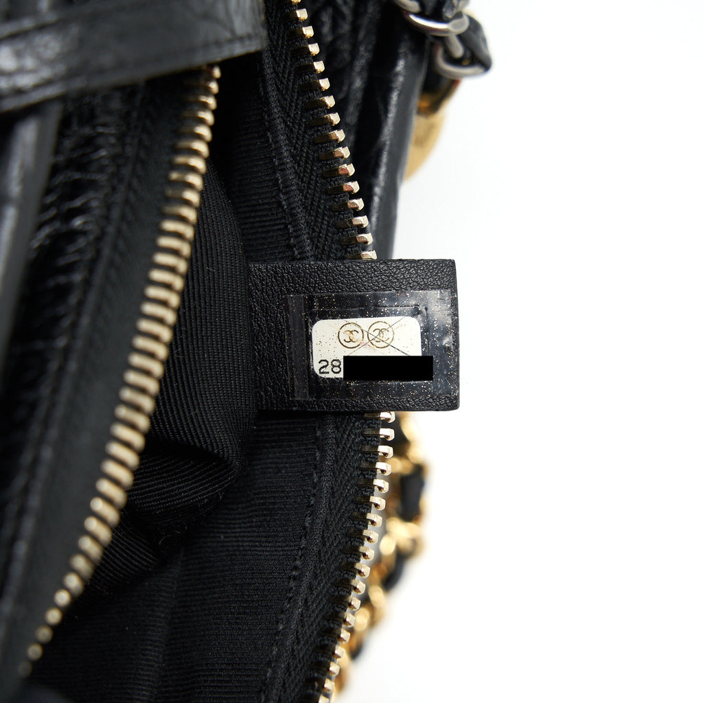CHANEL SMALL GABRIELLE HOBO BAG CROCODILE EMBOSSED CALFSKIN BLACK MULTICOLOUR HARDWARE