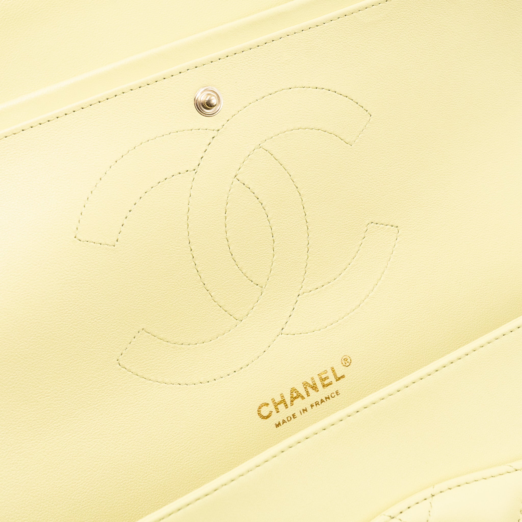 CHANEL 23C JUMBO CLASSIC DOUBLE FLAP BAG LAMBSKIN LIGHT GREEN LGHW (MICROCHIP)