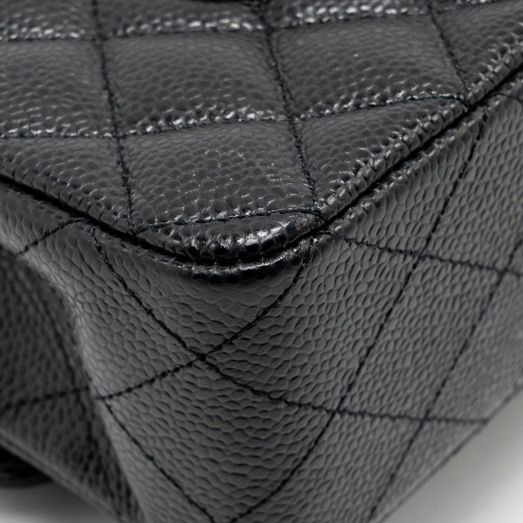 CHANEL MEDIUM CLASSIC DOUBLE FLAP BAG CAVIAR BLACK GHW