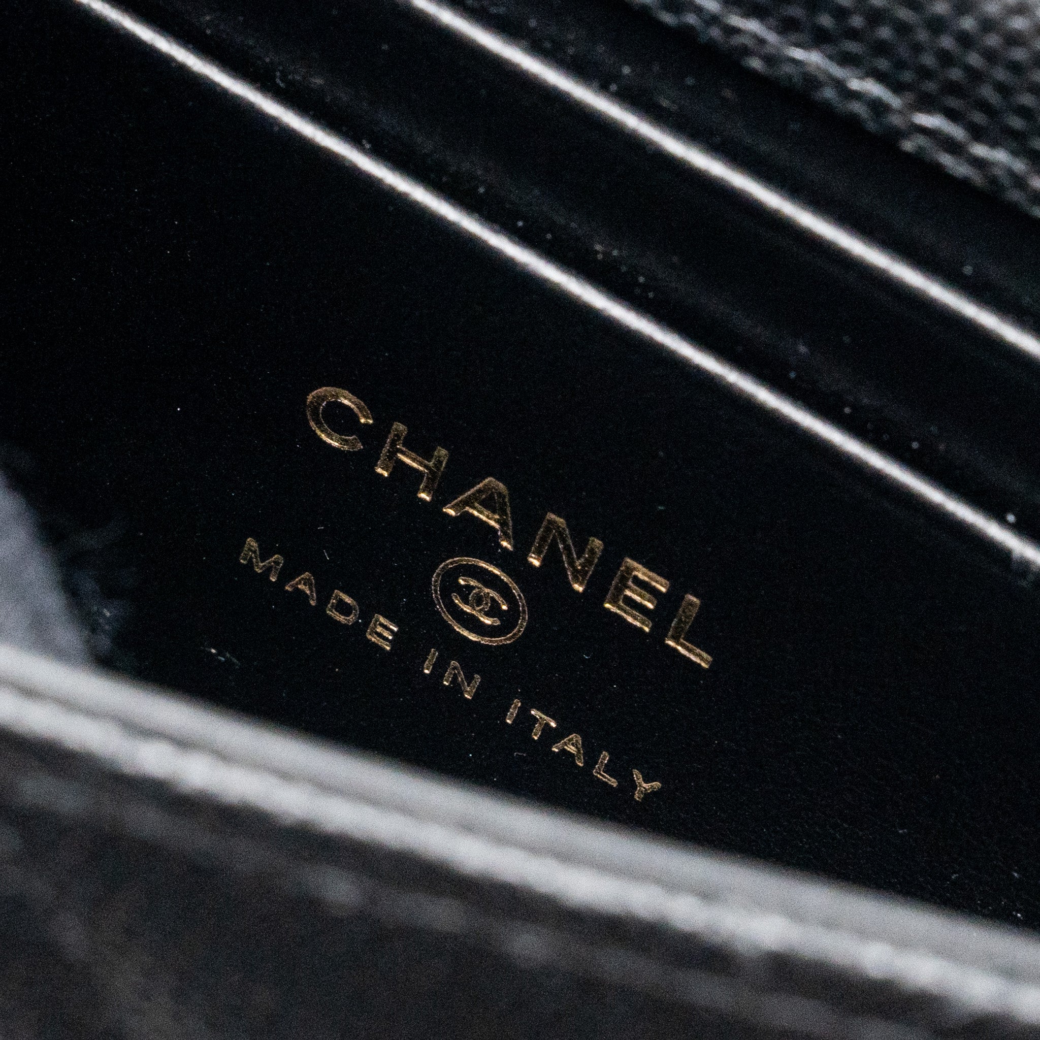 CHANEL TOP HANDLE MINI FLAP BAG WITH CHAIN CAVIAR BLACK LGHW (MICROCHIP)