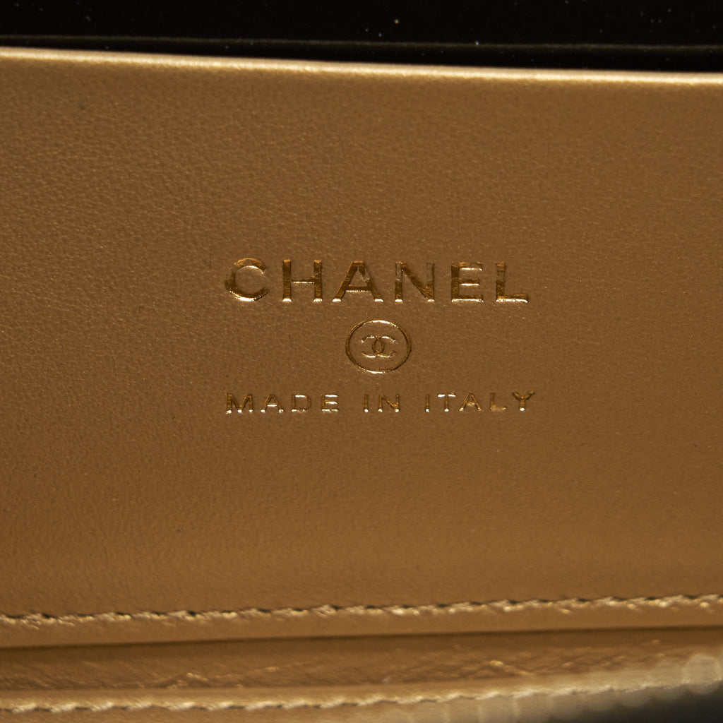 CHANEL 22S PEARL CRUSH LONG VANITY WITH CHAIN LAMBSKIN BLACK GHW
