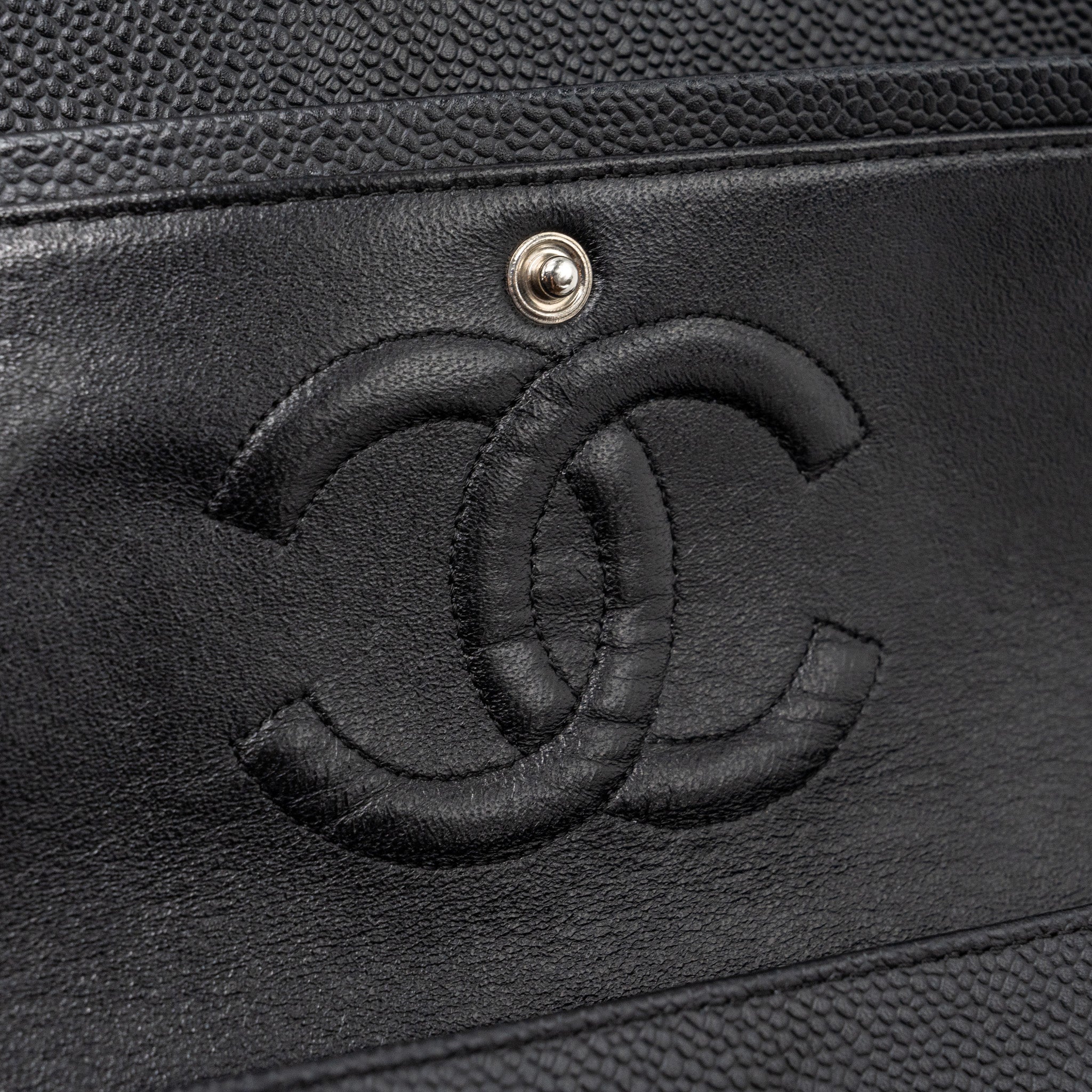 CHANEL MEDIUM CLASSIC DOUBLE FLAP BAG CAVIAR BLACK SHW