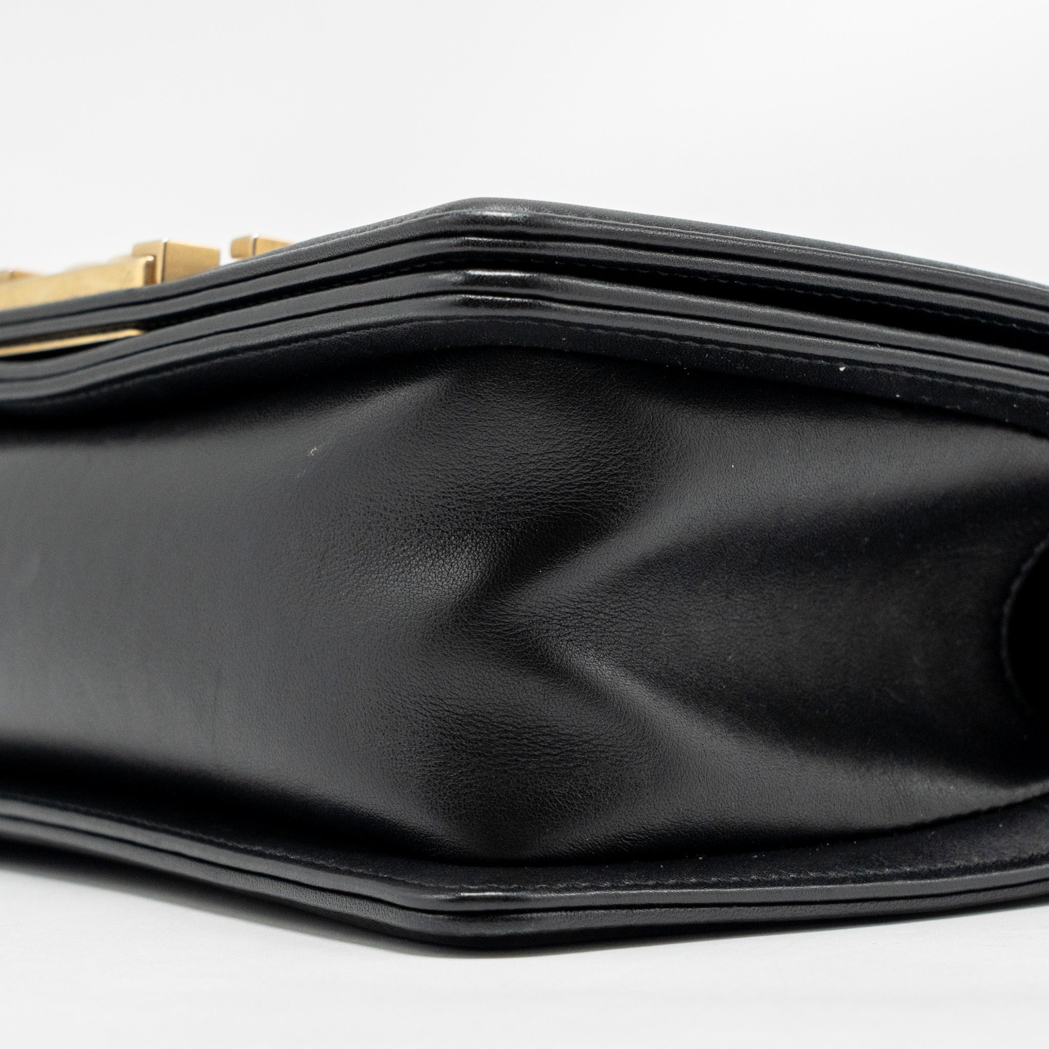 CHANEL SMALL BOY BAG CALFSKIN BLACK GHW (MICROCHIP)