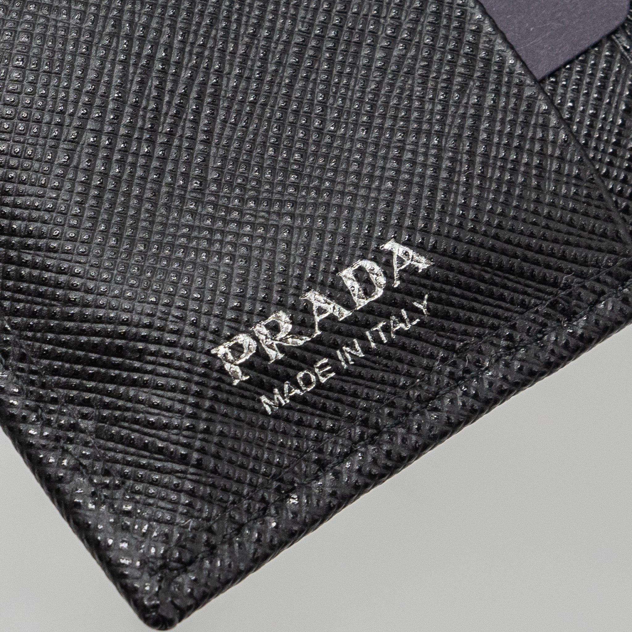 PRADA SAFFIANO WALLET CALFSKIN BLACK SHW