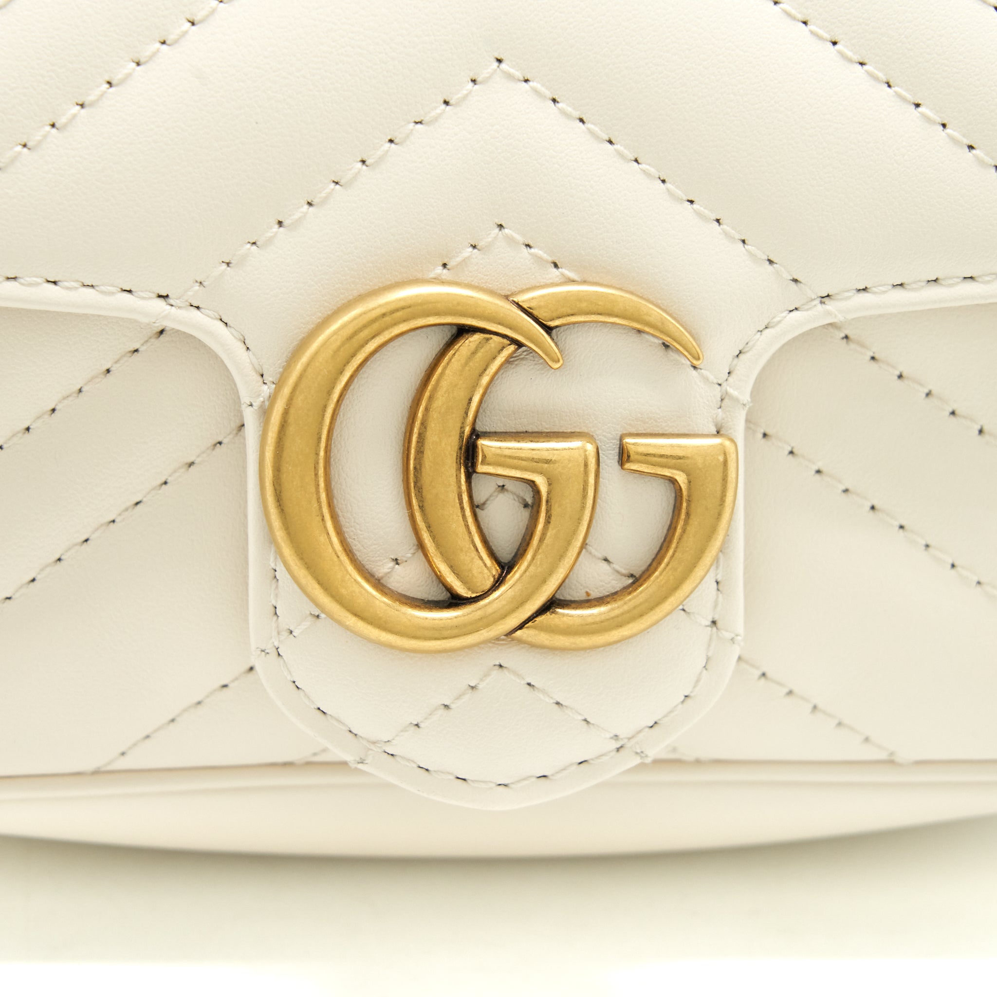 GUCCI GG MARMONT SUPER MINI BAG WHITE GHW