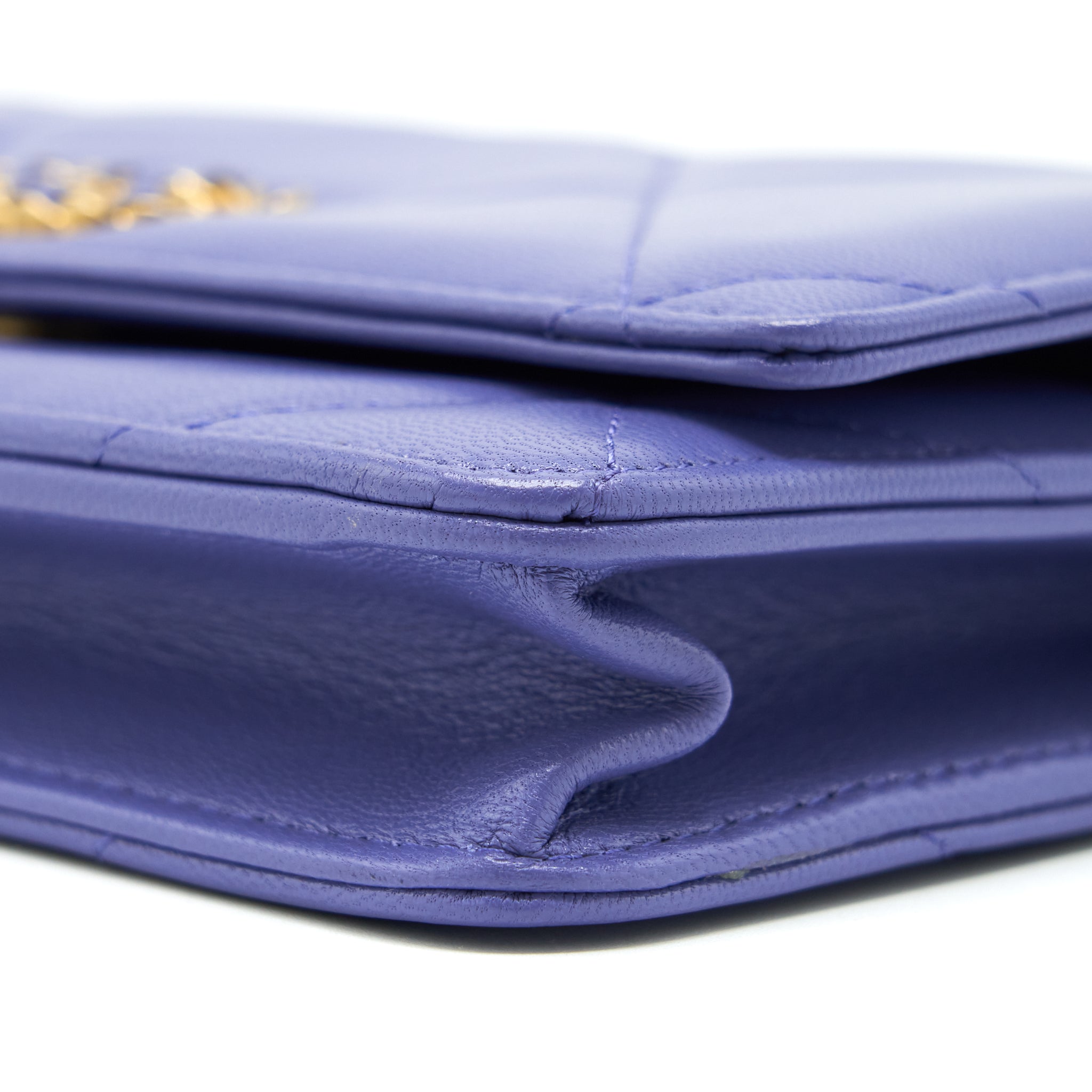 CHANEL 19 WALLET ON CHAIN LAMBSKIN PURPLE WITH GOLD/SILVER HARDWARE