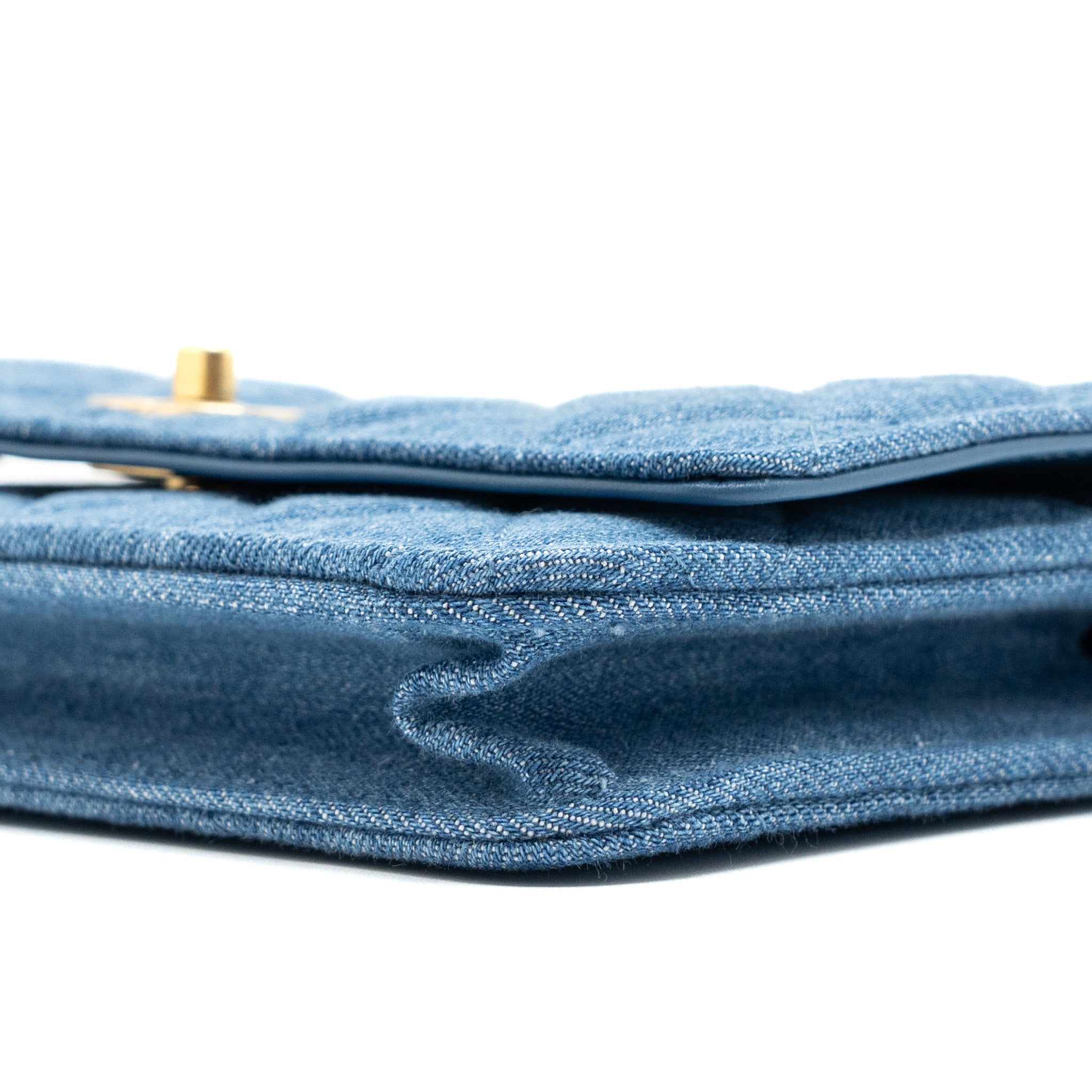 CHANEL 22C PEARL CRUSH WALLET ON CHAIN DENIM BLUE GHW (MICROCHIP)