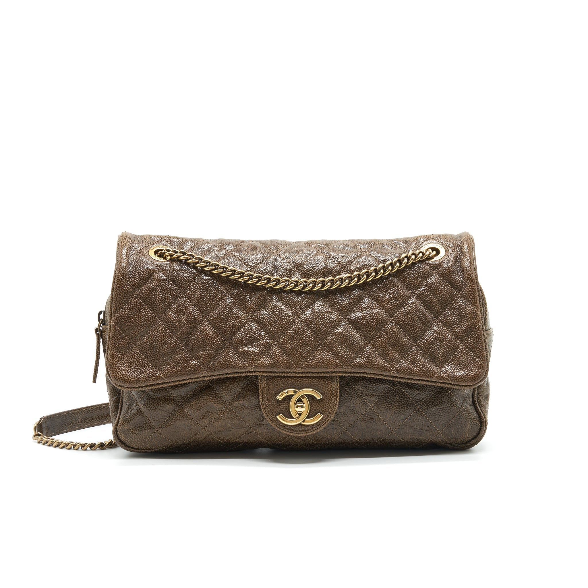 CHANEL SEASONAL CAVIAR JUMBO FLAP BAG WITH GHW