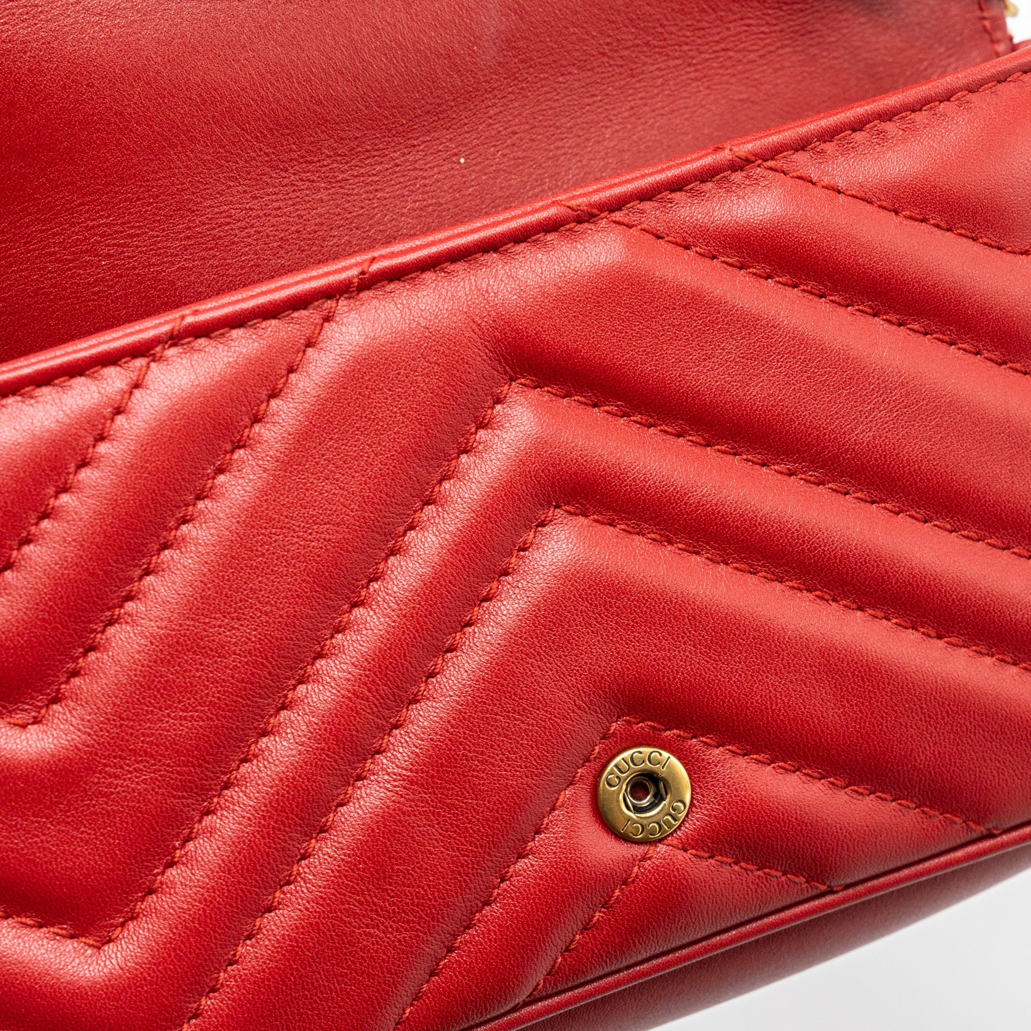 GUCCI MARMONT SUPER MINI MATELASSÉ CHEVRON CALFSKIN RED GHW