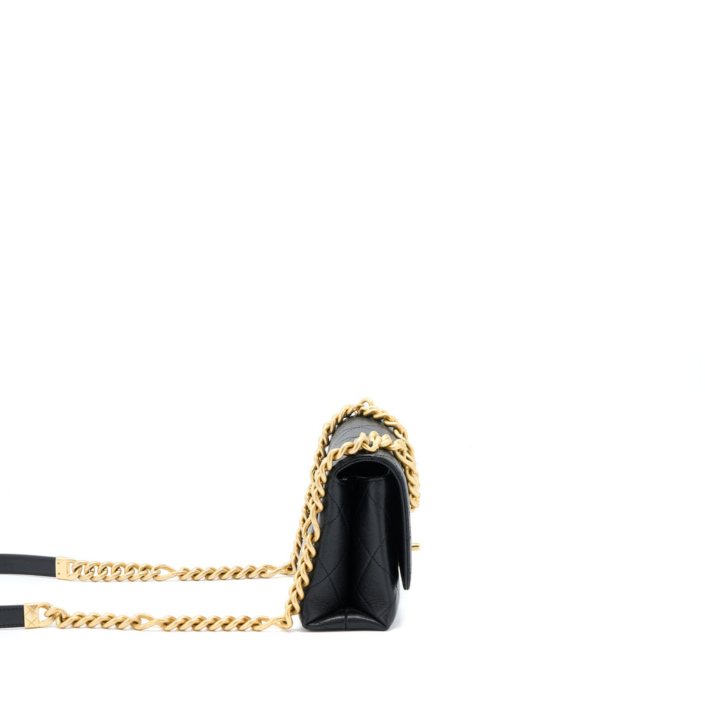 CHANEL DETAIL CHAIN FLAP BAG GRAINED CALFSKIN BLACK GHW (MICROCHIP)