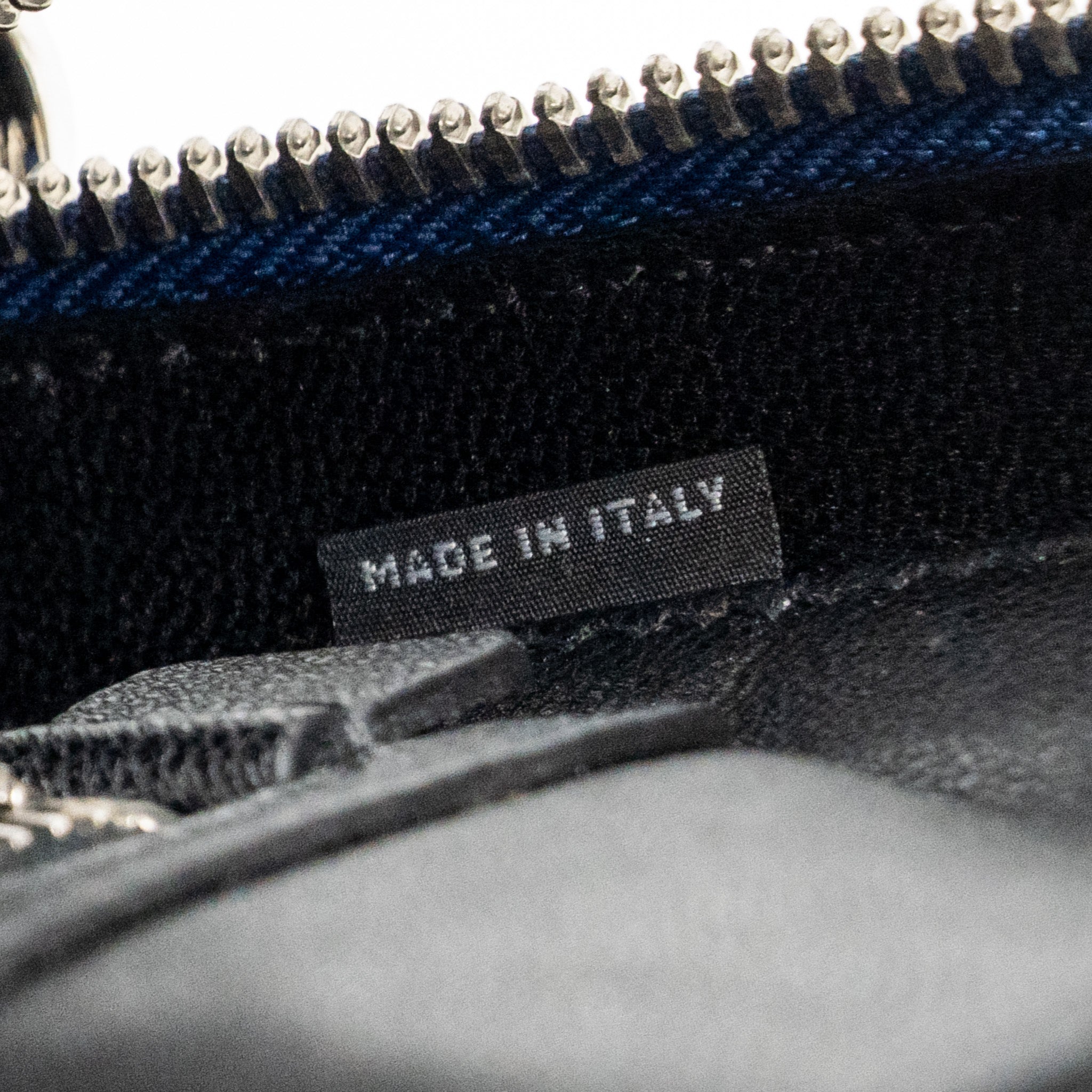 PRADA SAFFIANO BRIEFCASE AZZURRO SHW