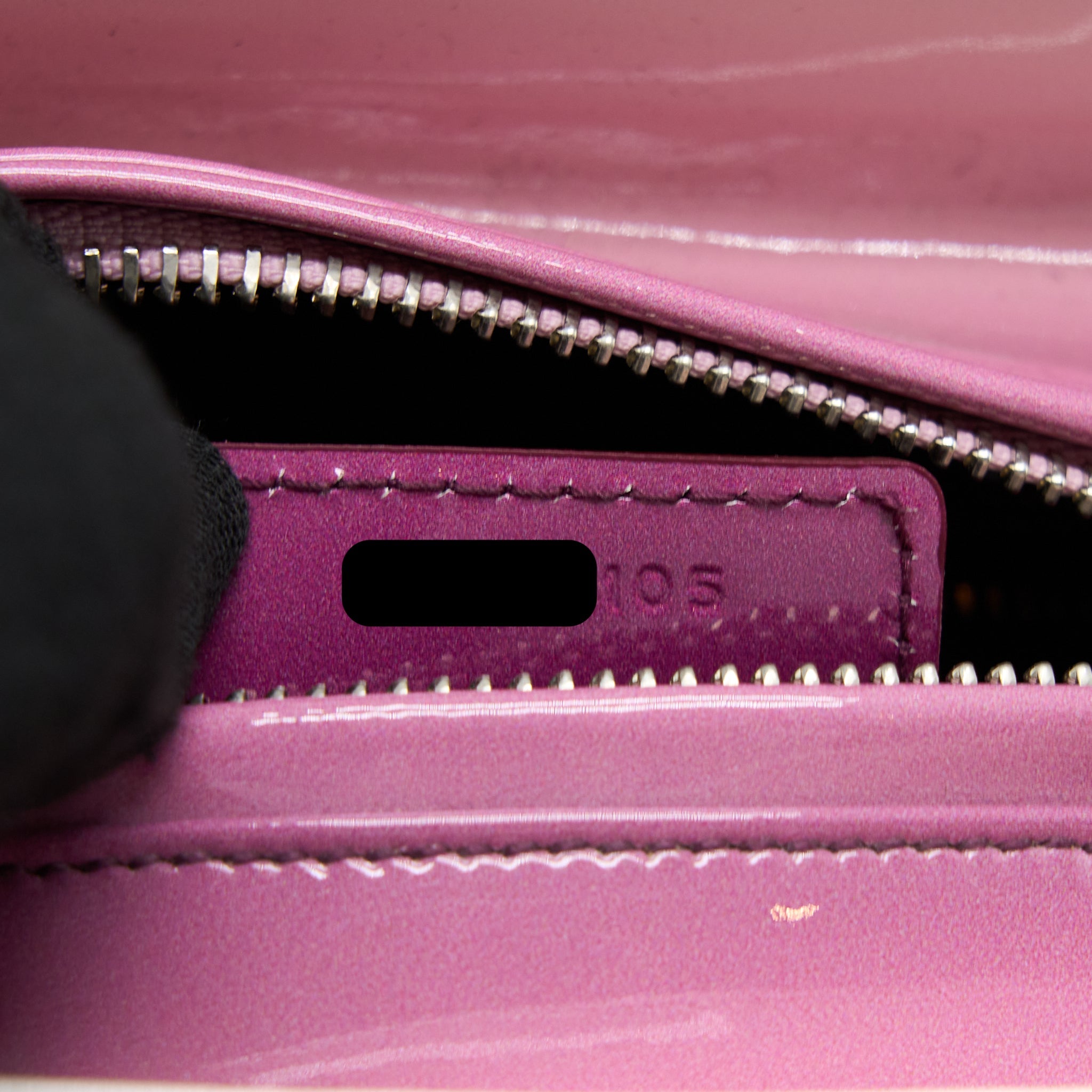 DIOR MEDIUM LADY DIOR PATENT WHITE/PURPLE SHW