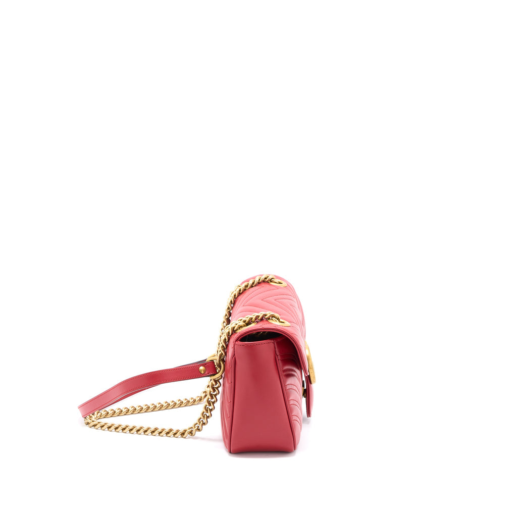 GUCCI SMALL GG MARMONT BAG CALFSKIN RED BRUSHED GHW