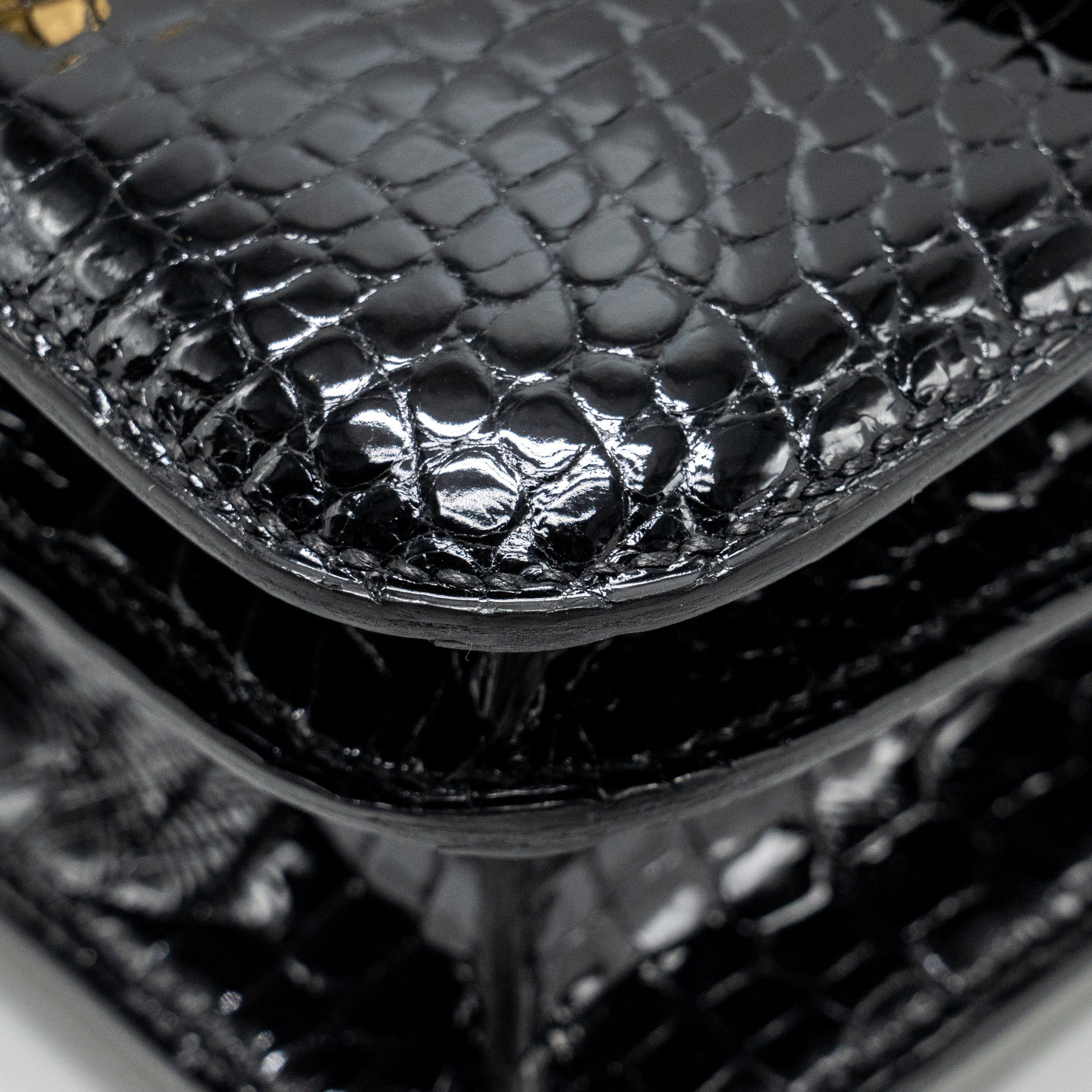 HERMES MINI CONSTANCE SHINY ALLIGATOR MISSISSIPPIENS BLACK GHW
