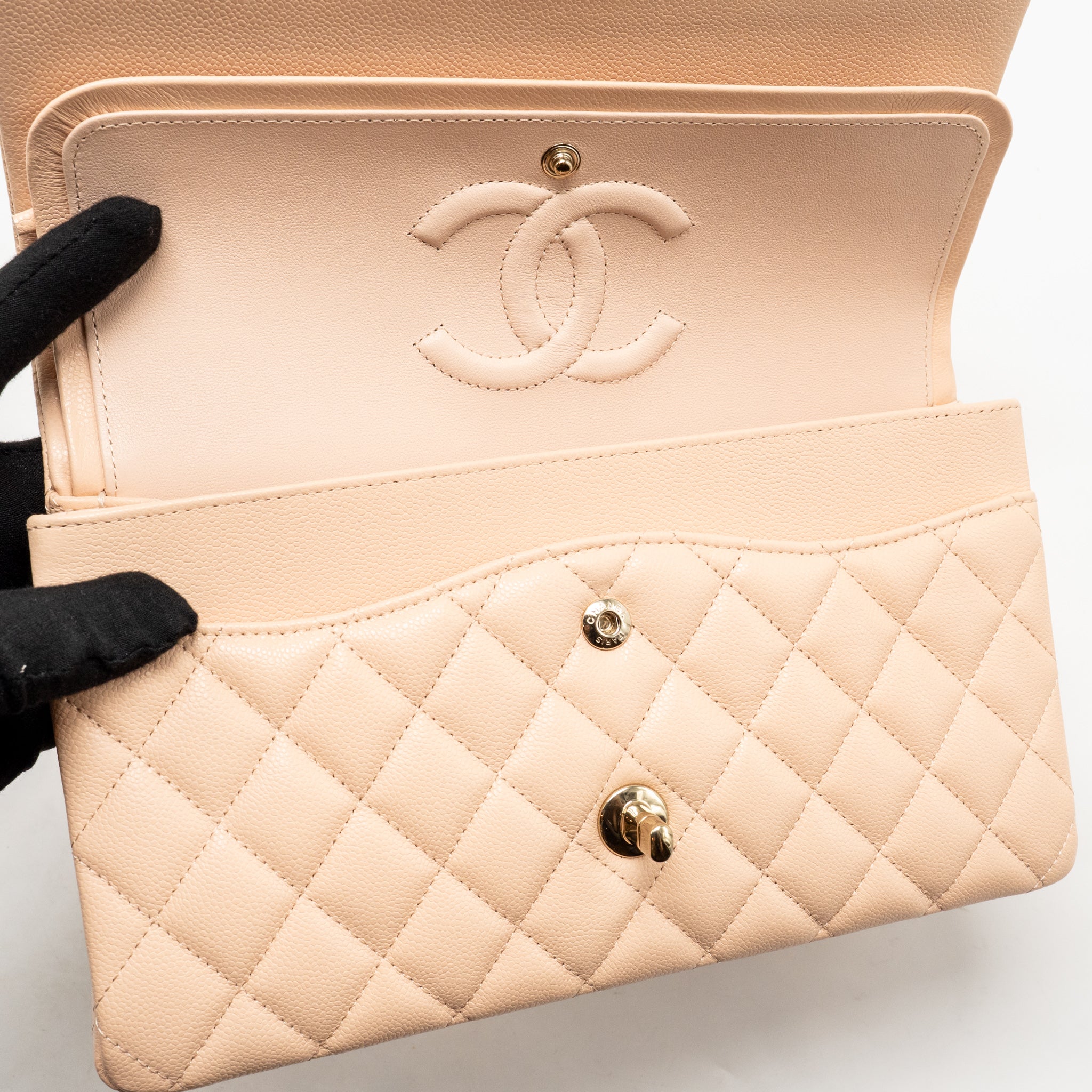 CHANEL MEDIUM CLASSIC DOUBLE FLAP BAG CAVIAR LIGHT BEIGE LGHW (MICROCHIP)