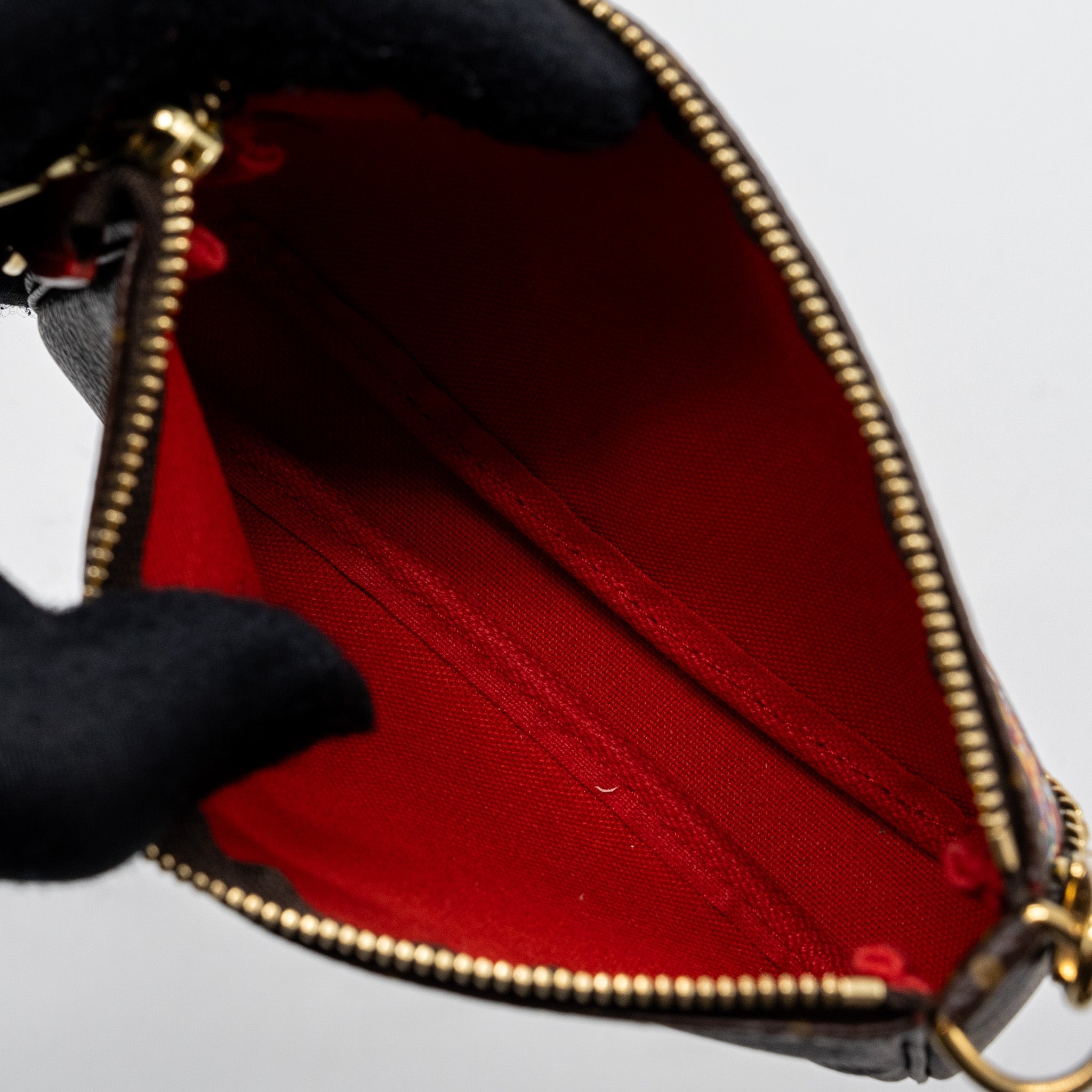 LOUIS VUITTON MINI POCHETTE ACCESSORIES 2020 CHRISTMAS MONOGRAM CANVAS GHW