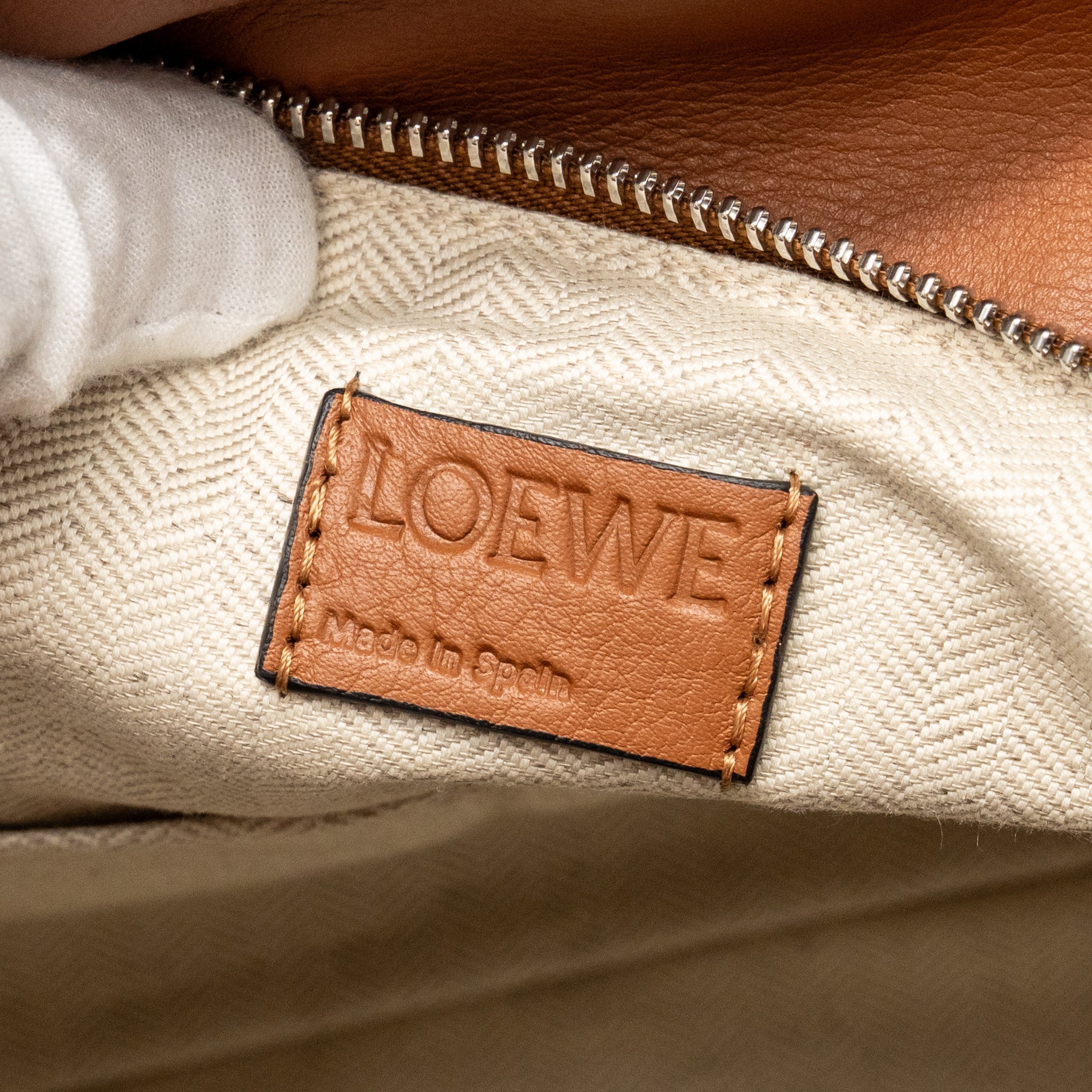 LOEWE MEDIUM PUZZLE BAG CALFSKIN TAN SHW