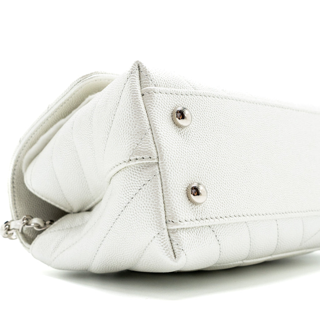 CHANEL CHEVRON SMALL COCO HANDLE CAVIAR IRIDESCENT WHITE SHW