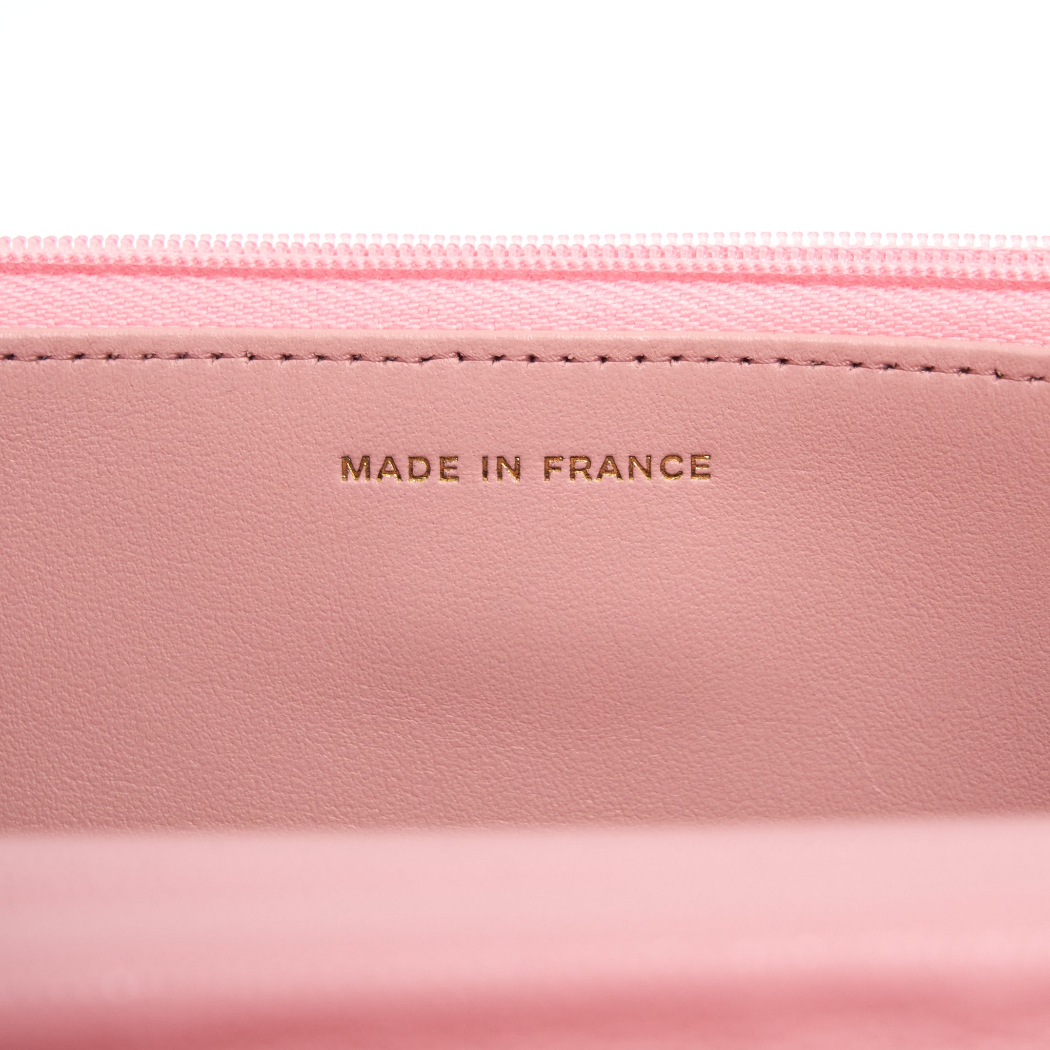 CHANEL 22C CLASSIC WALLET ON CHAIN CAVIAR PINK LGHW (MICROCHIP)