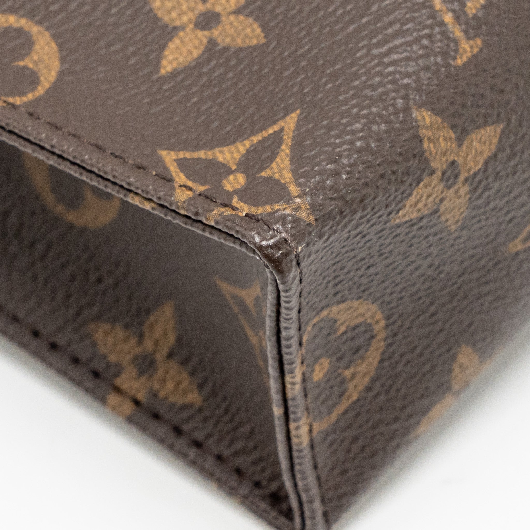 LOUIS VUITTON TOILETRY POCHETTE 26 MONOGRAM CANVAS GHW