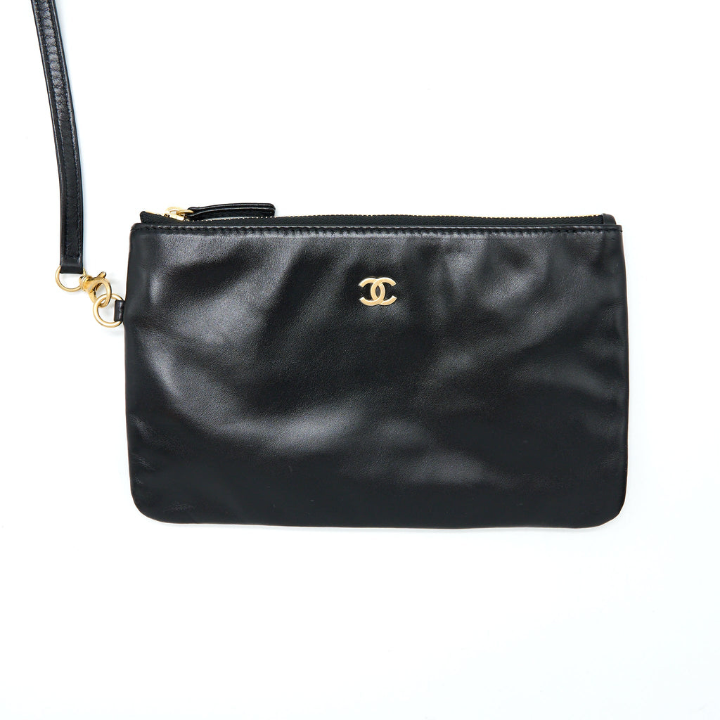 CHANEL SMALL 22 BAG SHINY CALFSKIN BLACK GHW (MICROCHIP)