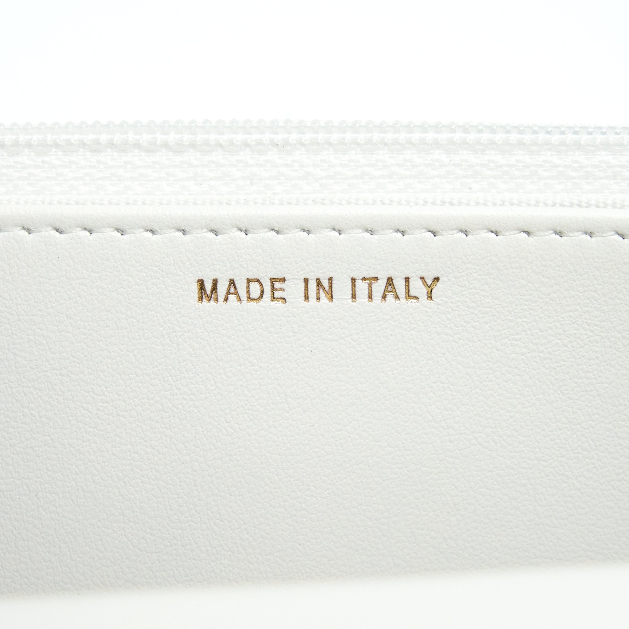 CHANEL 22S LOGO TOP HANDLE WALLET ON CHAIN CAVIAR WHITE GHW